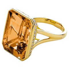 Anillo Geométrico de Oro Amarillo Syna con Citrino y Diamantes