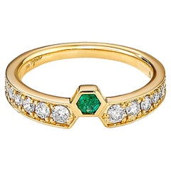Syna Geometrischer Ring aus Gelbgold mit Smaragd und Diamanten