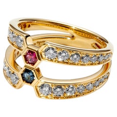 Syna Geometrischer Ring aus Gelbgold mit Rubinen, blauen Saphiren und Diamanten