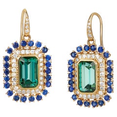 Syna Ohrringe aus Gelbgold mit grünem Turmalin und blauem Saphir und Diamanten
