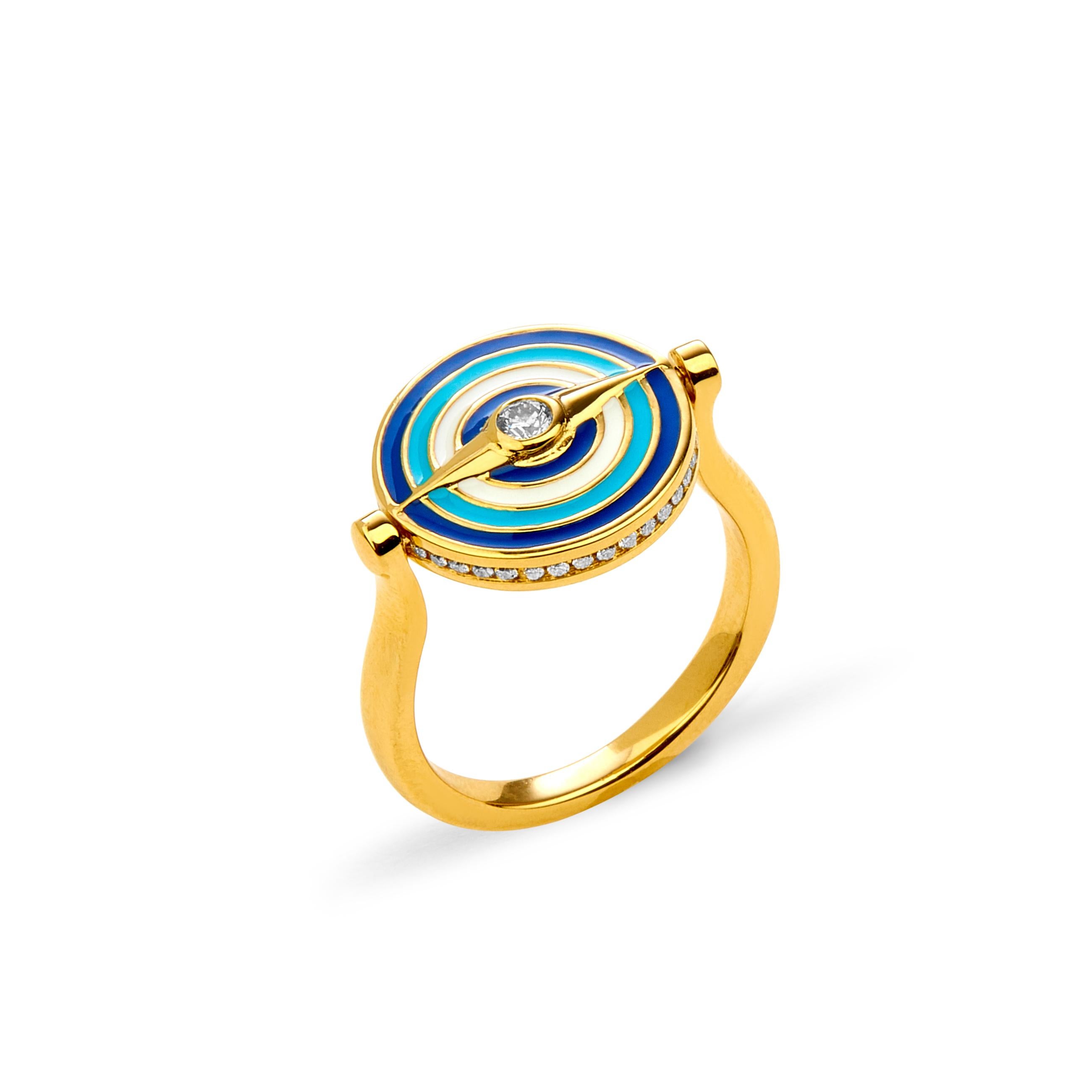 Erstellt in 18kyg
Umkehrbarer Ring des bösen Auges
Azurblau, türkisblau und weiß emailliert
Diamanten ca. 0.60 ct
Drehmechanismus zum Drehen der Versionen des bösen Blicks
Ring Größe US 6.5
Limitierte Auflage

Dieser erhabene 18-karätige Ring mit