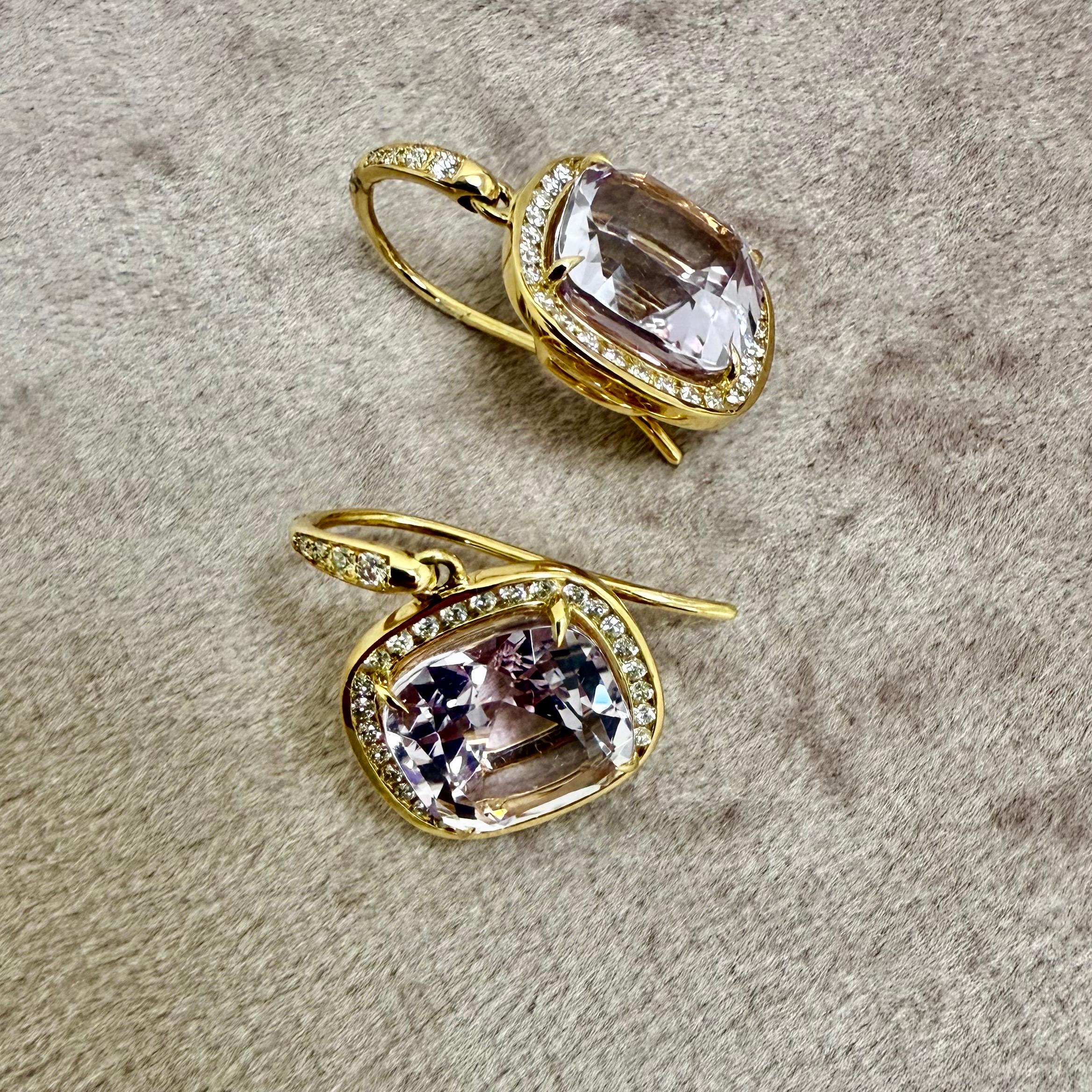 Created in 18 karat yellow gold
Lavender Amethyst 8 carats approx.
Diamonds 0.40 carat approx.
French wire for pierced ears
Limited edition


About the Designers

Drawing inspiration from little things, Dharmesh & Namrata Kothari have created an