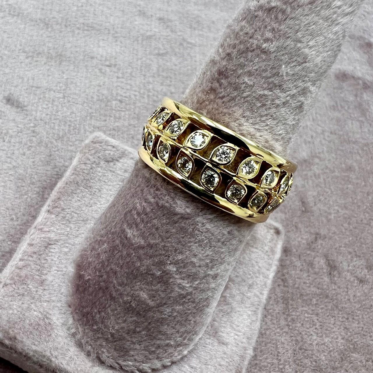 Syna Blattband aus Gelbgold mit Diamanten (Zeitgenössisch) im Angebot