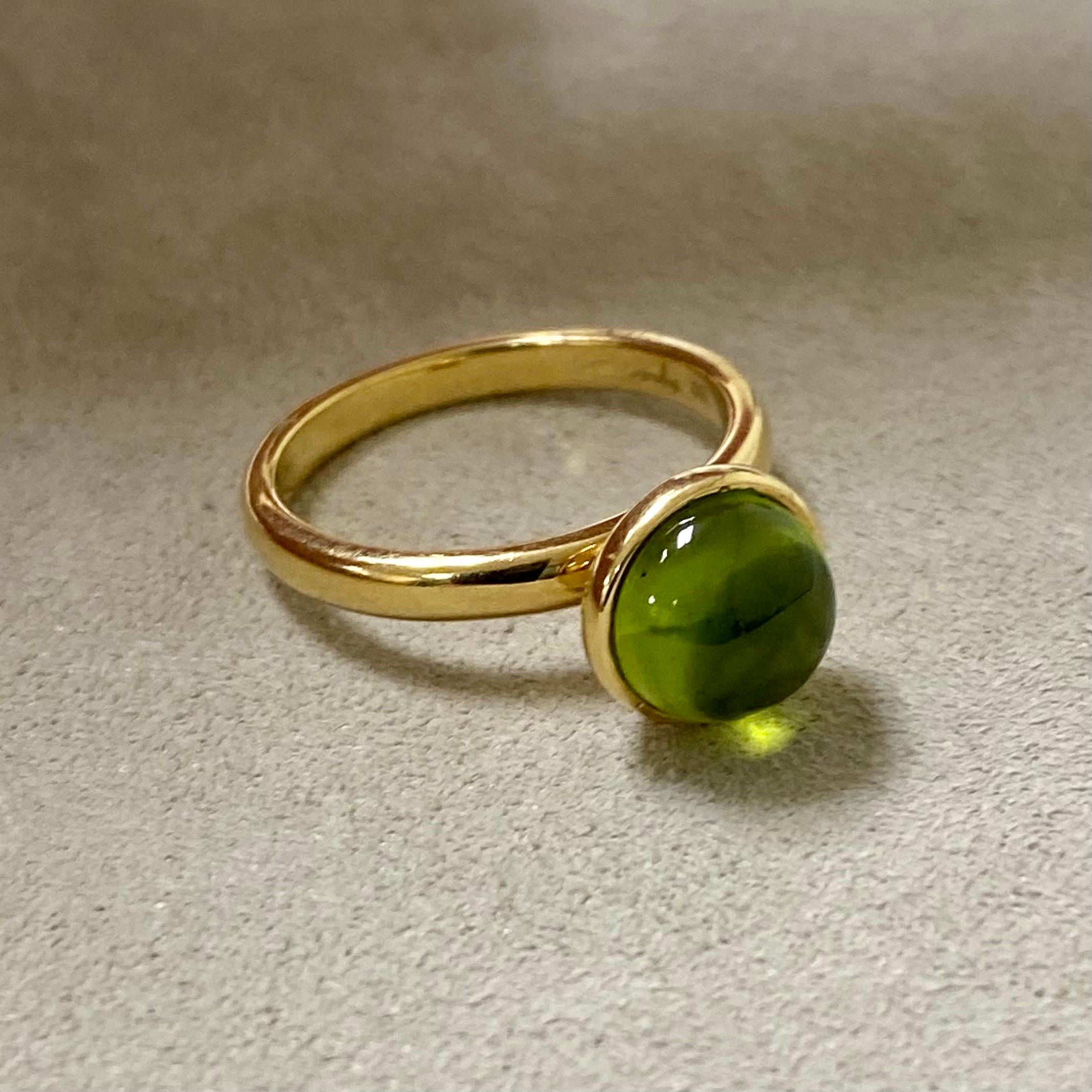 Contemporary Syna Yellow Gold Medium Peridot Ring For Sale