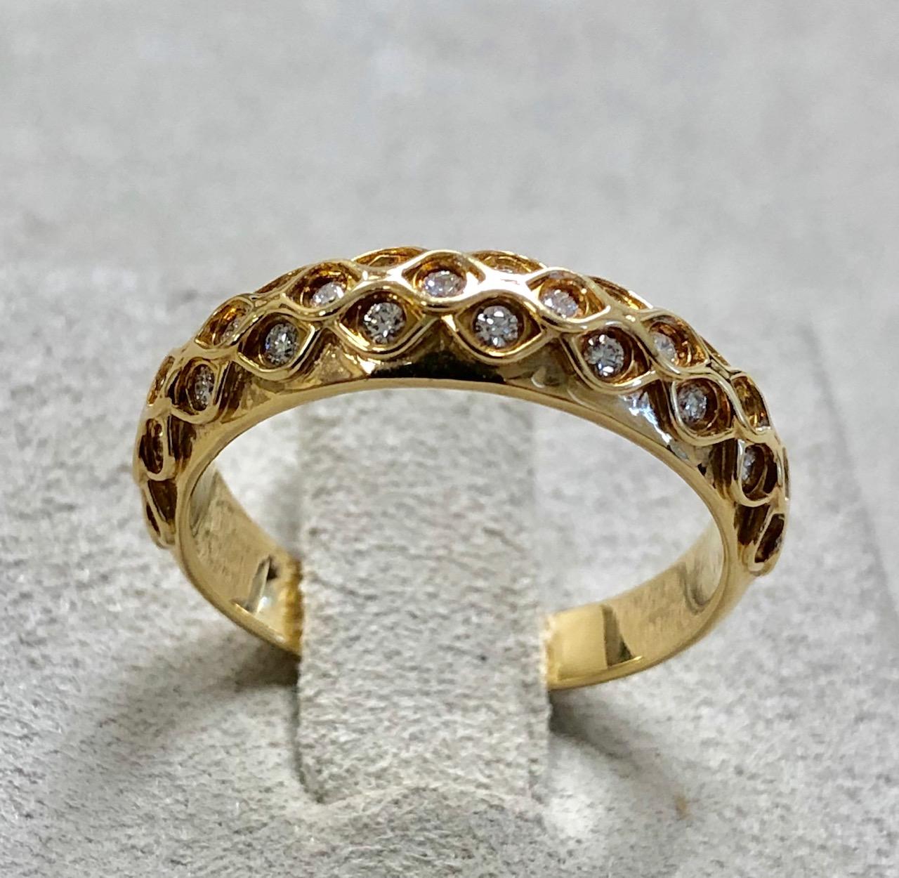 Syna Yellow Gold Mogul Diamond Band For Sale 2