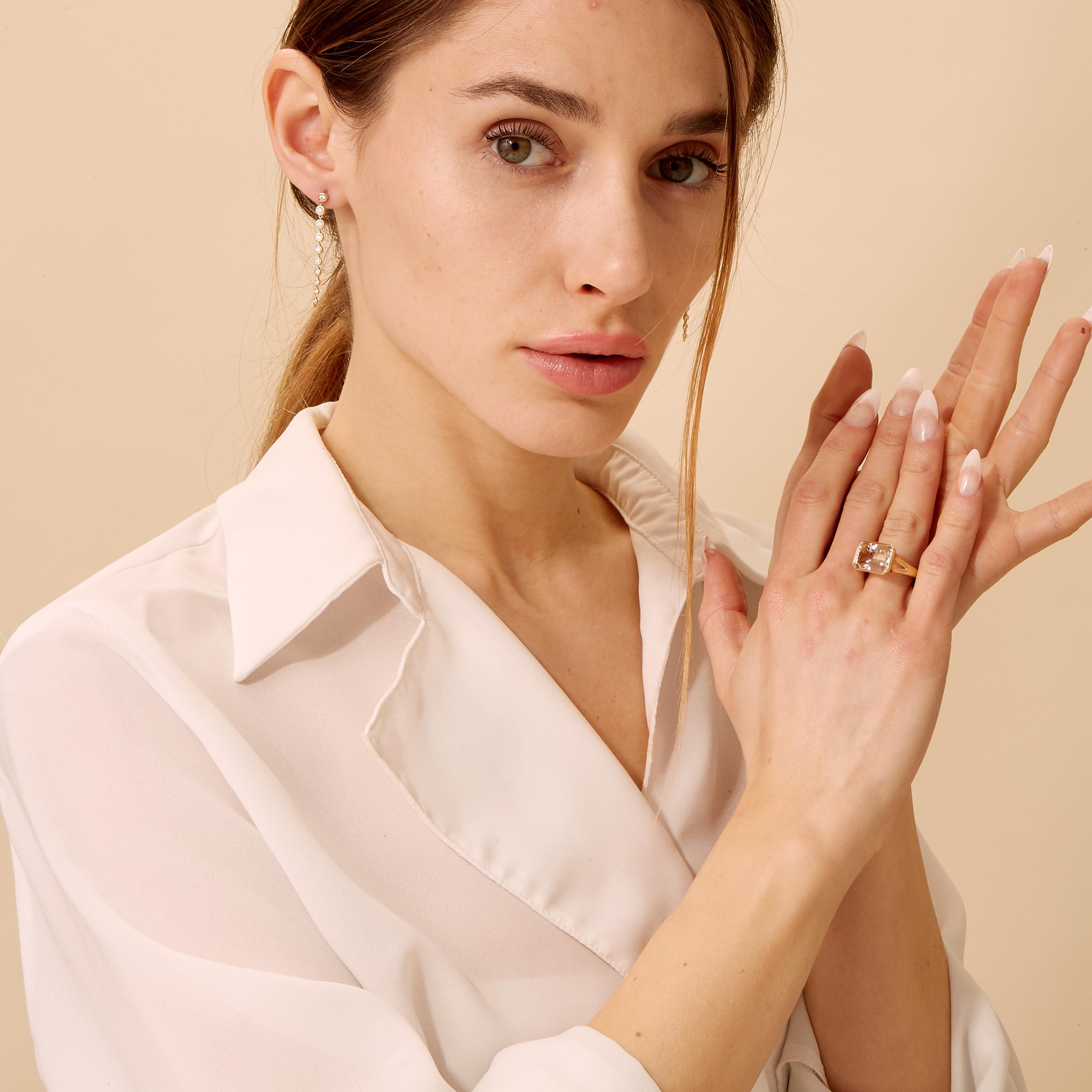 Contemporain Syna Bague moghol en or jaune et cristal de roche en vente