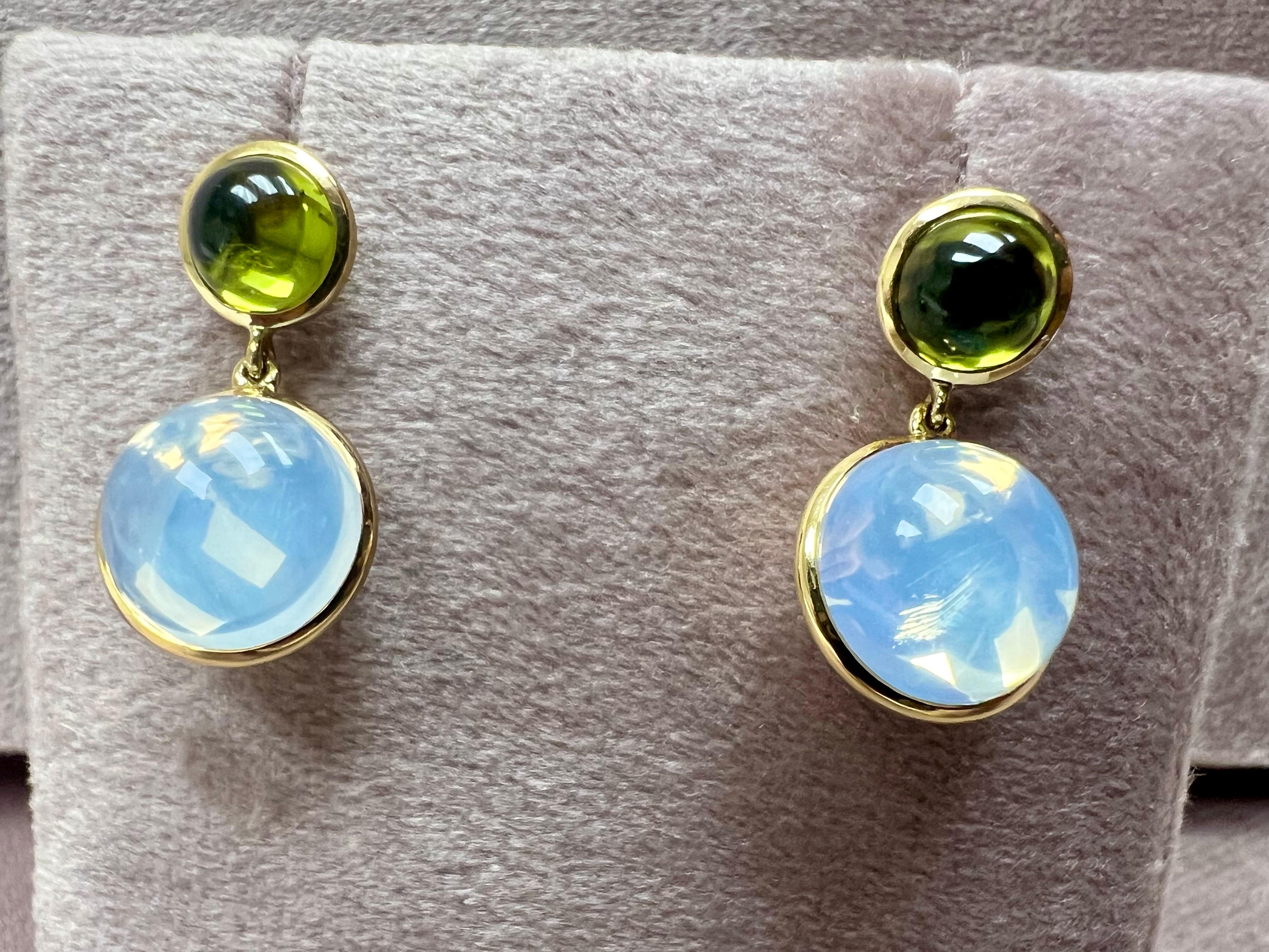 Round Cut Syna Yellow Gold Moon Quartz and Peridot Earrings For Sale