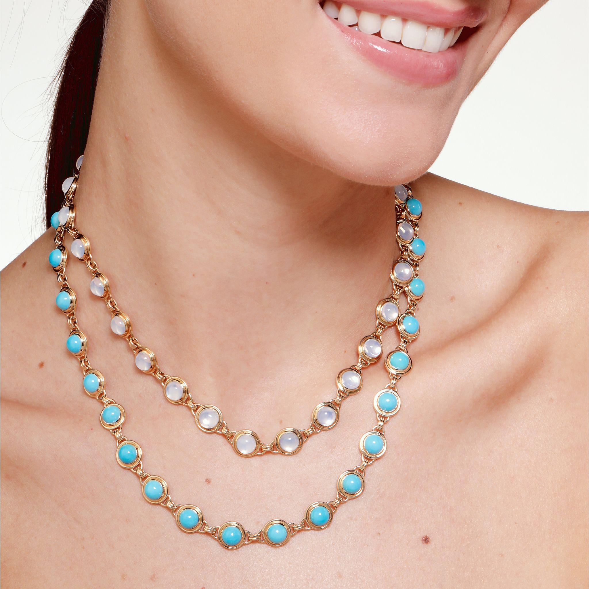 Syna Yellow Gold Moon Quartz Necklace (Rundschliff) im Angebot