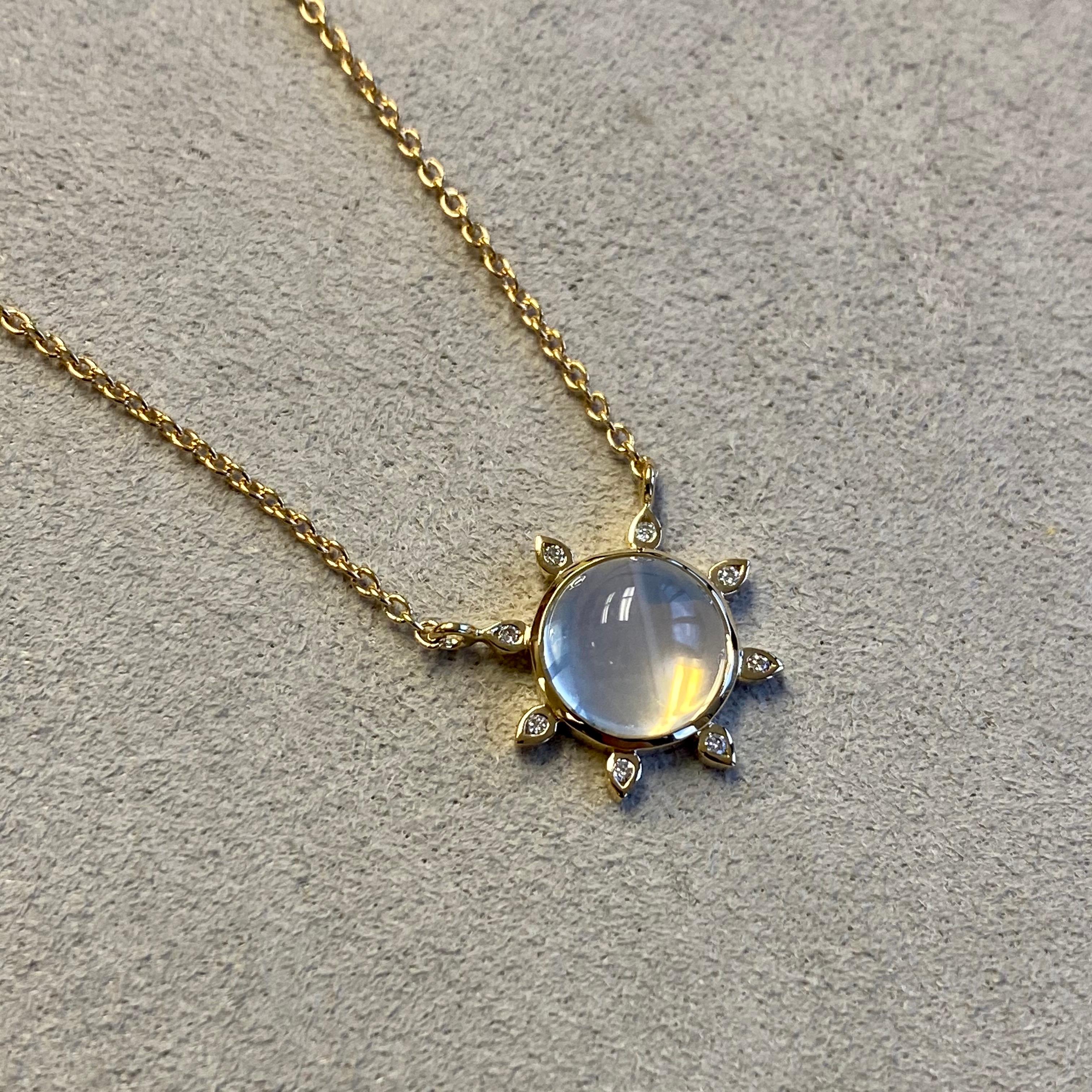 Round Cut Syna Yellow Gold Moon Quartz Necklace with Diamonds For Sale