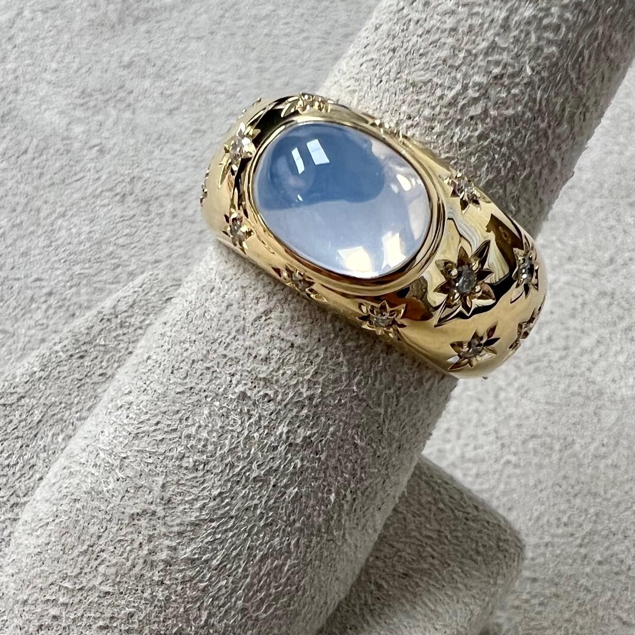 Created in 18 karat yellow gold
Moon quartz 2 carats approx.
Diamonds 0.20 carat approx.
Ring size US 7, can be sized as per request
Limited edition

Exquisitely crafted in 18 karat yellow gold, this limited edition ring features an exquisite moon