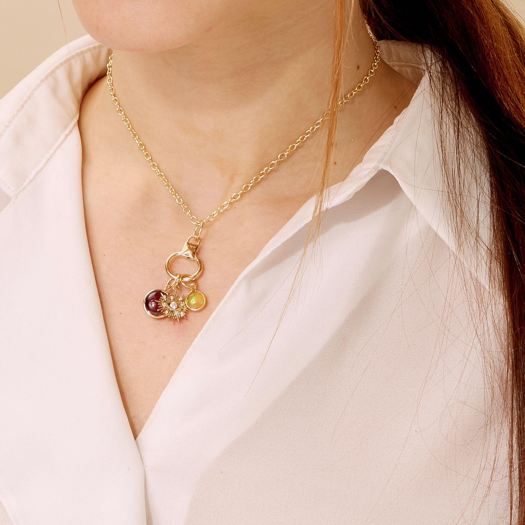 openable pendant gold