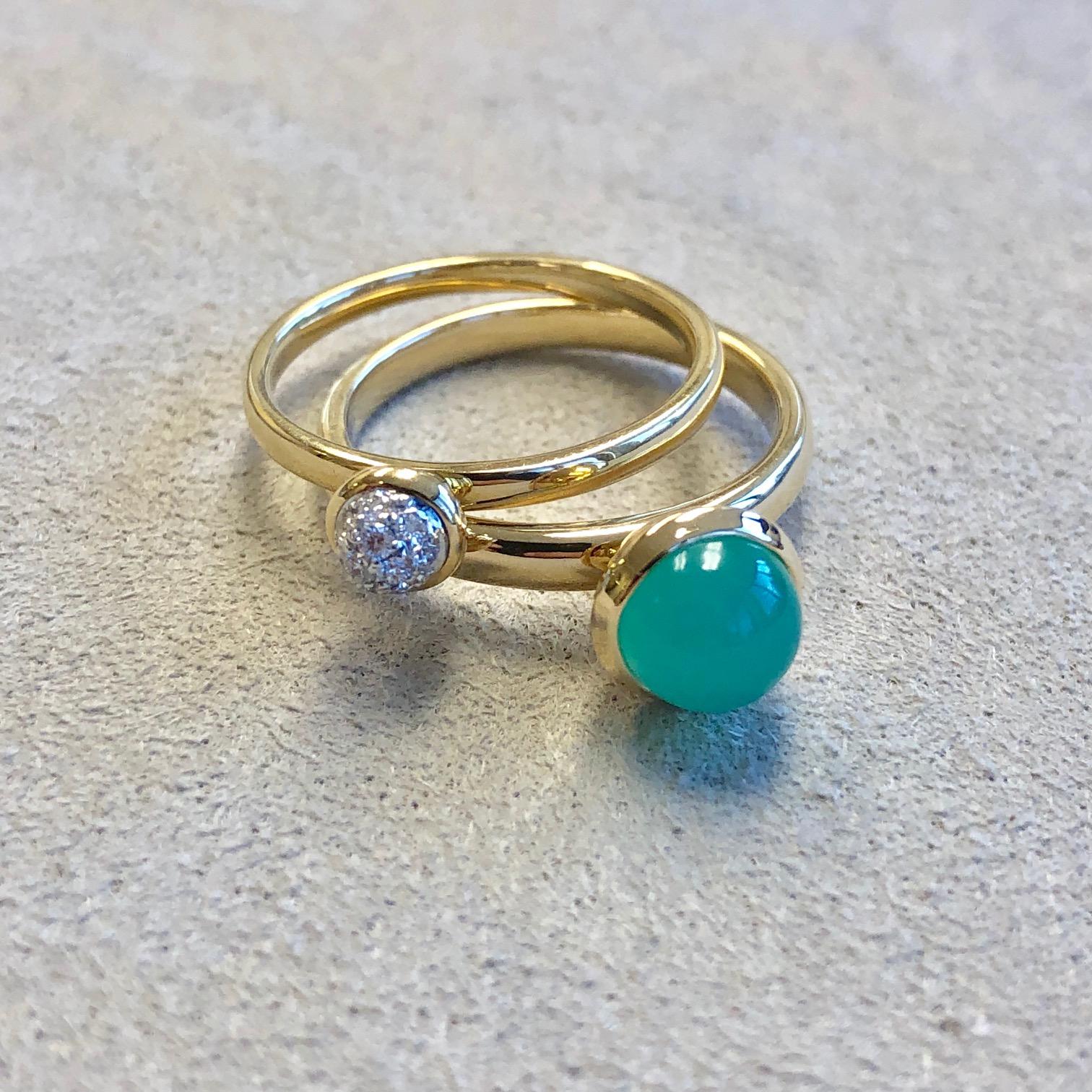 Created in 18 karat yellow gold
Chrysoprase 2 cts approx
Diamonds 0.10 cts approx
Pair of two stacking rings
Chrysoprase ring 7mm diameter approx
Diamond pave ring 5 mm diameter approx
Ring size US 6.5, can be sized upon request

Fashioned in 18
