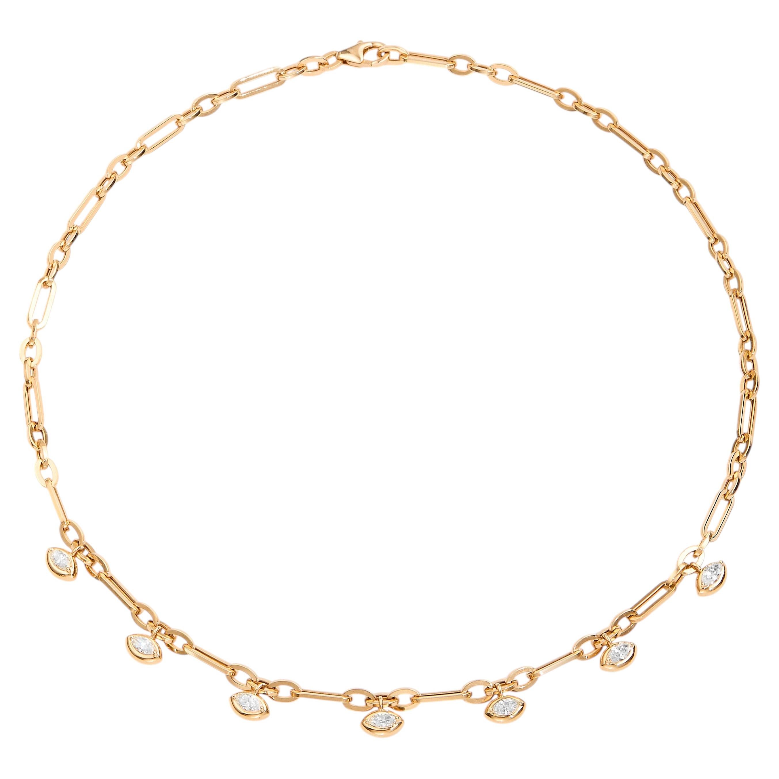 Collier « Syna » en or jaune en forme de trombone, serti de diamants en vente