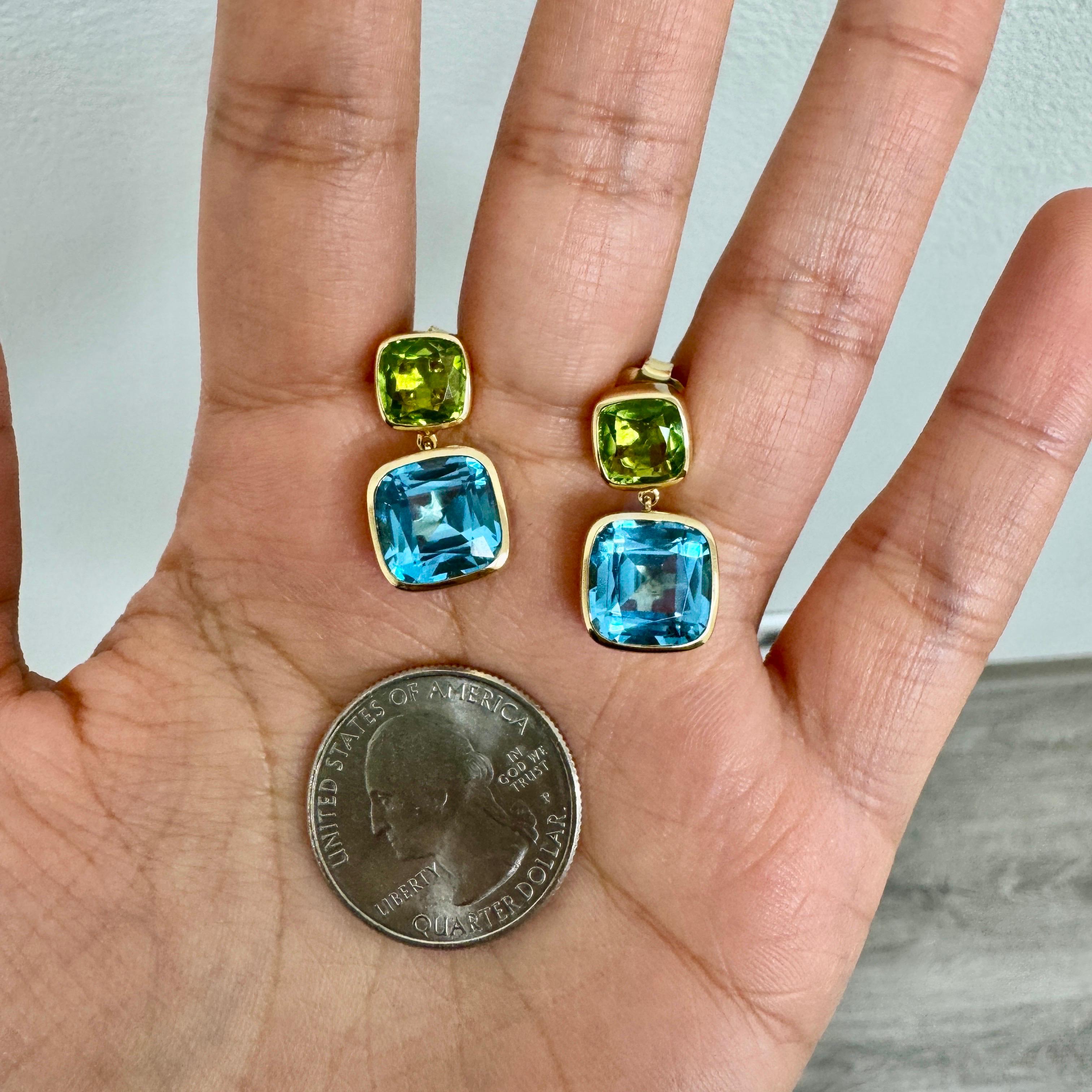 Taglio misto Orecchini Syna in oro giallo con peridoto e topazio blu in vendita