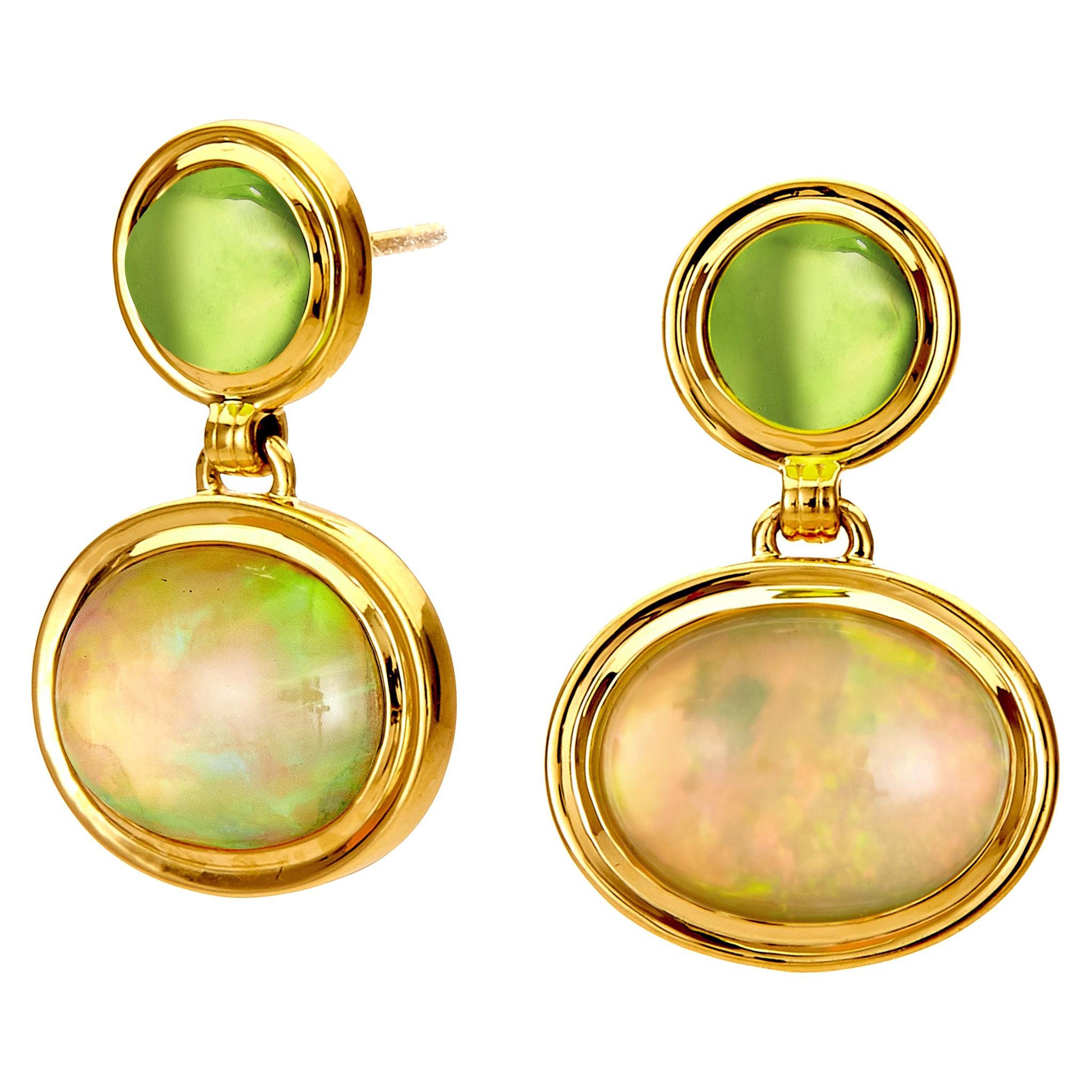 Syna Boucles d'oreilles en or jaune, péridot et opale