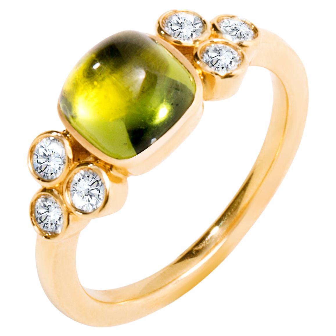 Syna Yellow Gold Peridot Ring with Diamonds For Sale