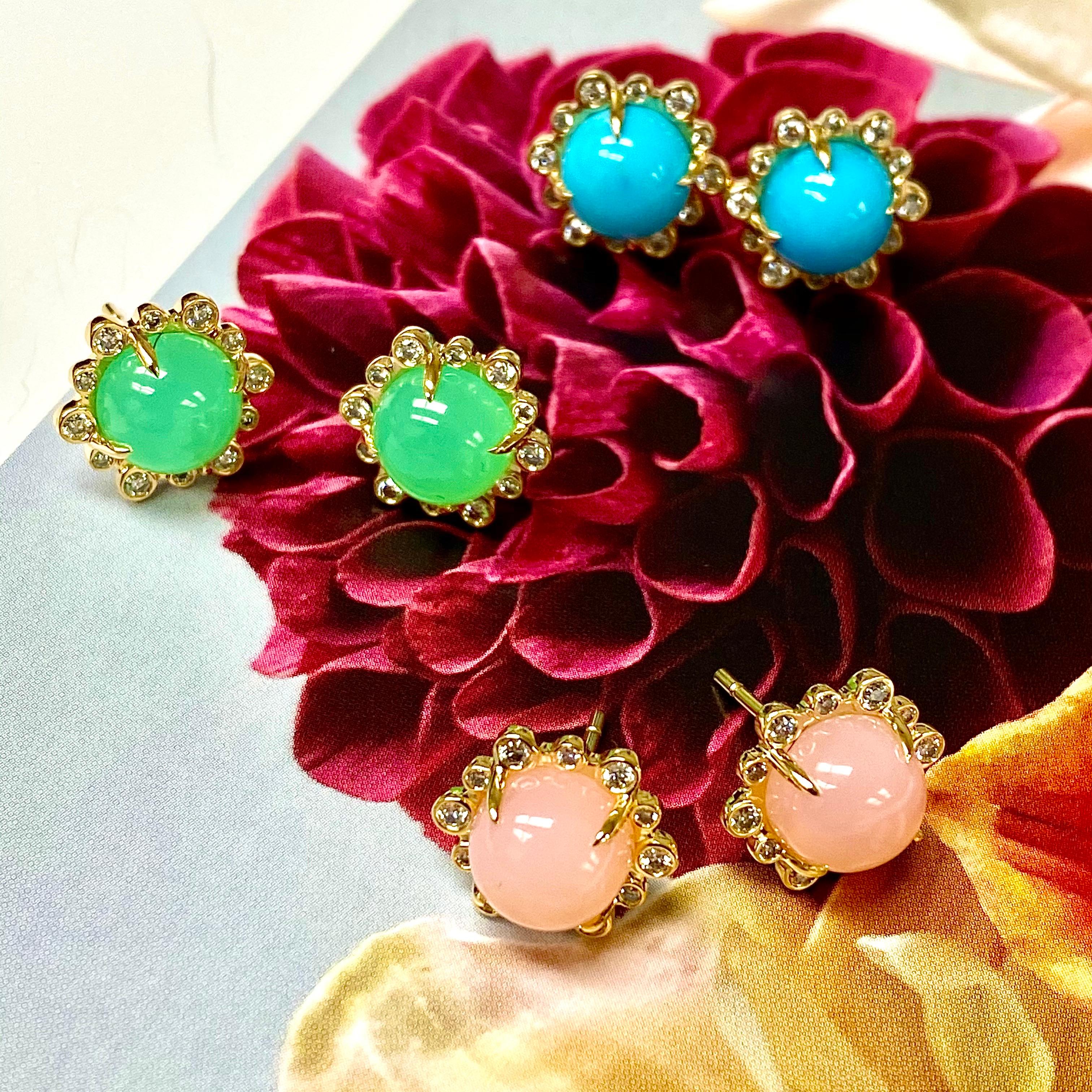 Syna Yellow Gold Pink Opal Earrings with Diamonds In New Condition For Sale In Fort Lee, NJ