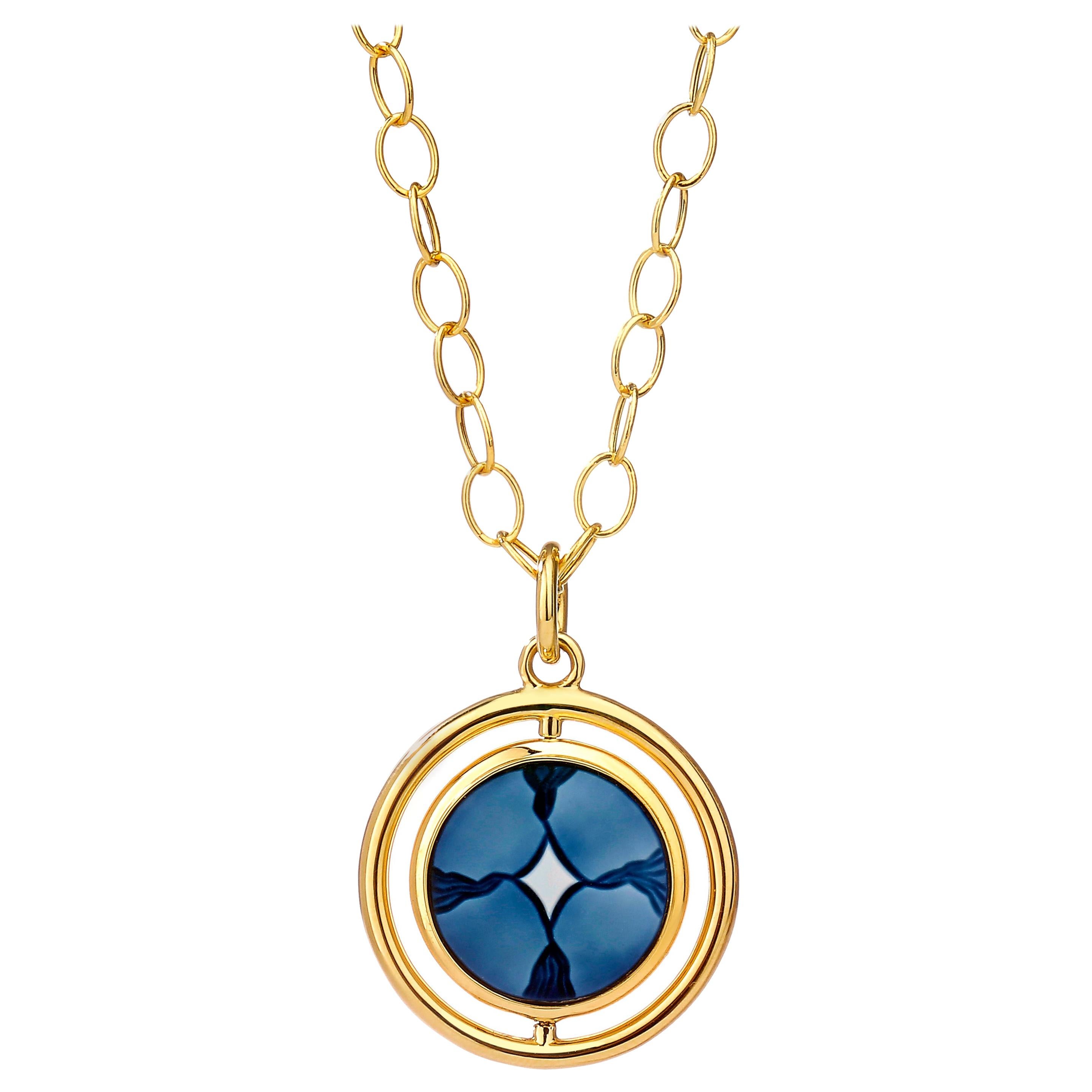 Syna Yellow Gold Reversible Cameo Pendant with Diamonds For Sale