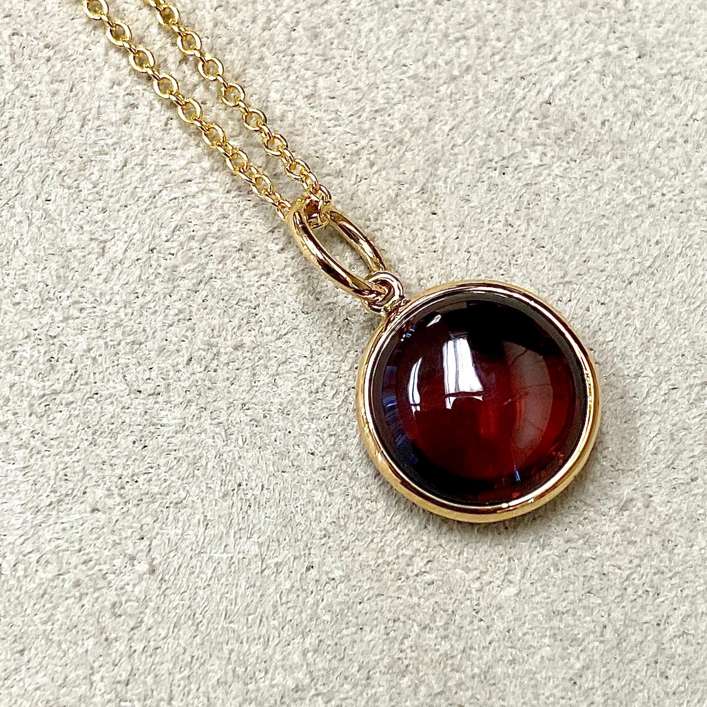 Created in 18 karat yellow gold
10 mm size charm
Rhodolite Garnet 3.5 cts approx
January Birthstone
Chain sold separately 

Exquisitely crafted from 18 karat yellow gold, this 10 mm pendant features a resplendent Rhodolite Garnet estimated at 3.5
