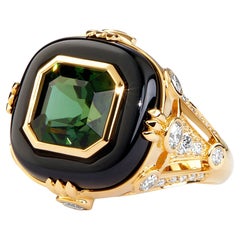 Anello Syna in oro giallo con tormalina verde, onice nera e diamanti