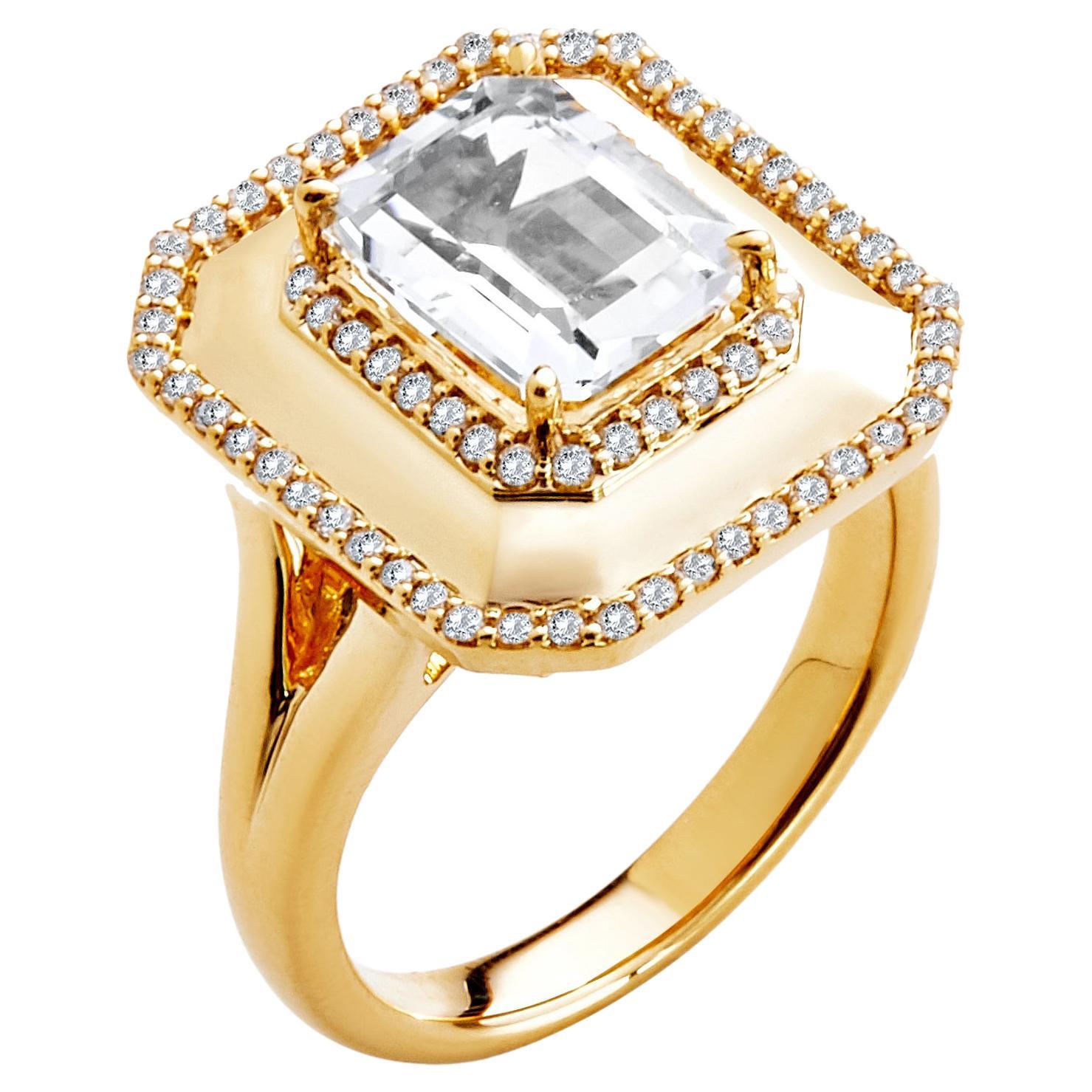 Syna Yellow Gold Ring with Rock Crystal and Diamonds For Sale