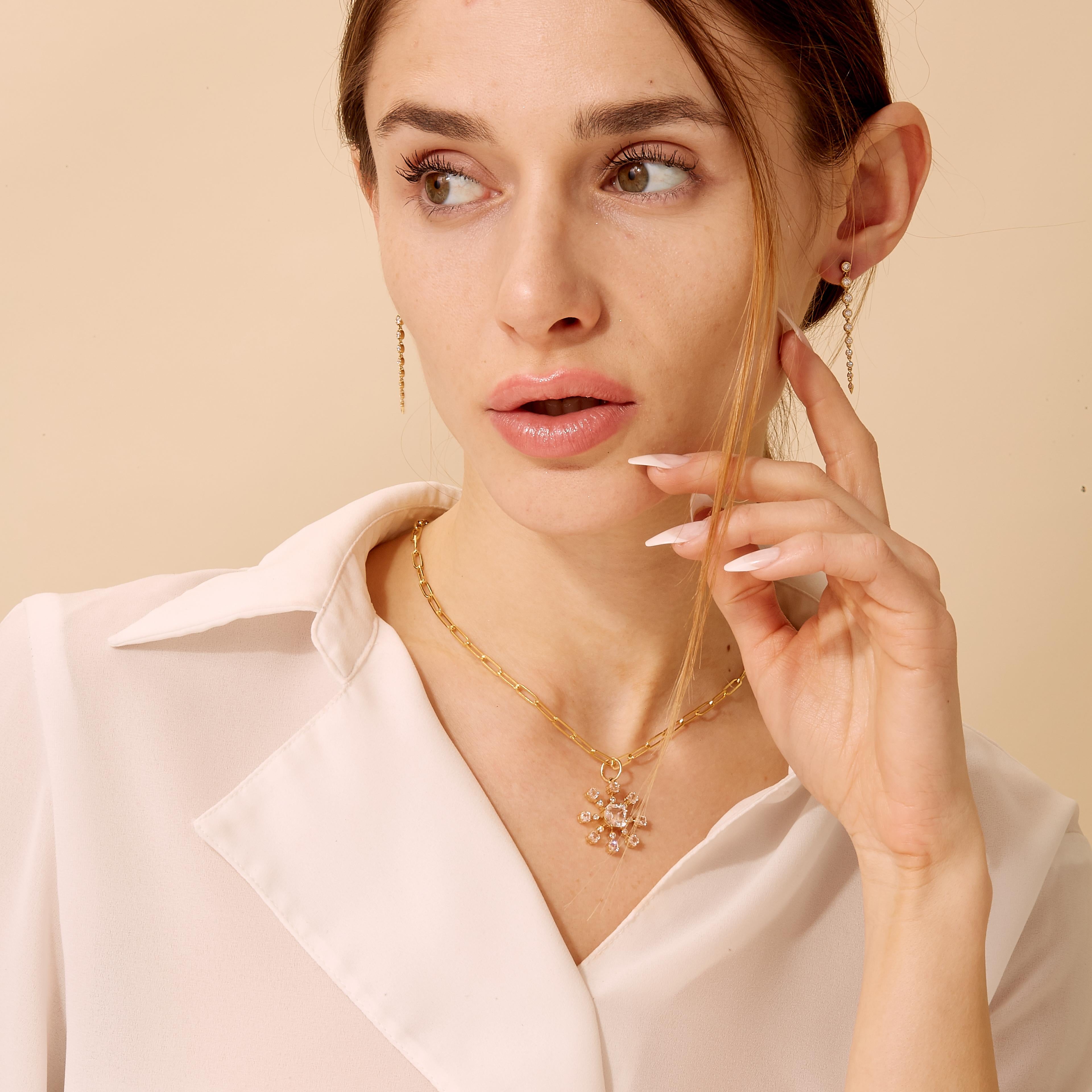 Created in 18 karat yellow gold
Rock crystal 2.20 carats approx.
Diamonds 0.10 carat approx.
Limited edition
Chain sold separately

Exquisitely crafted in 18 karat yellow gold, featuring a rock crystal of approximately 2.20 carats and an array of