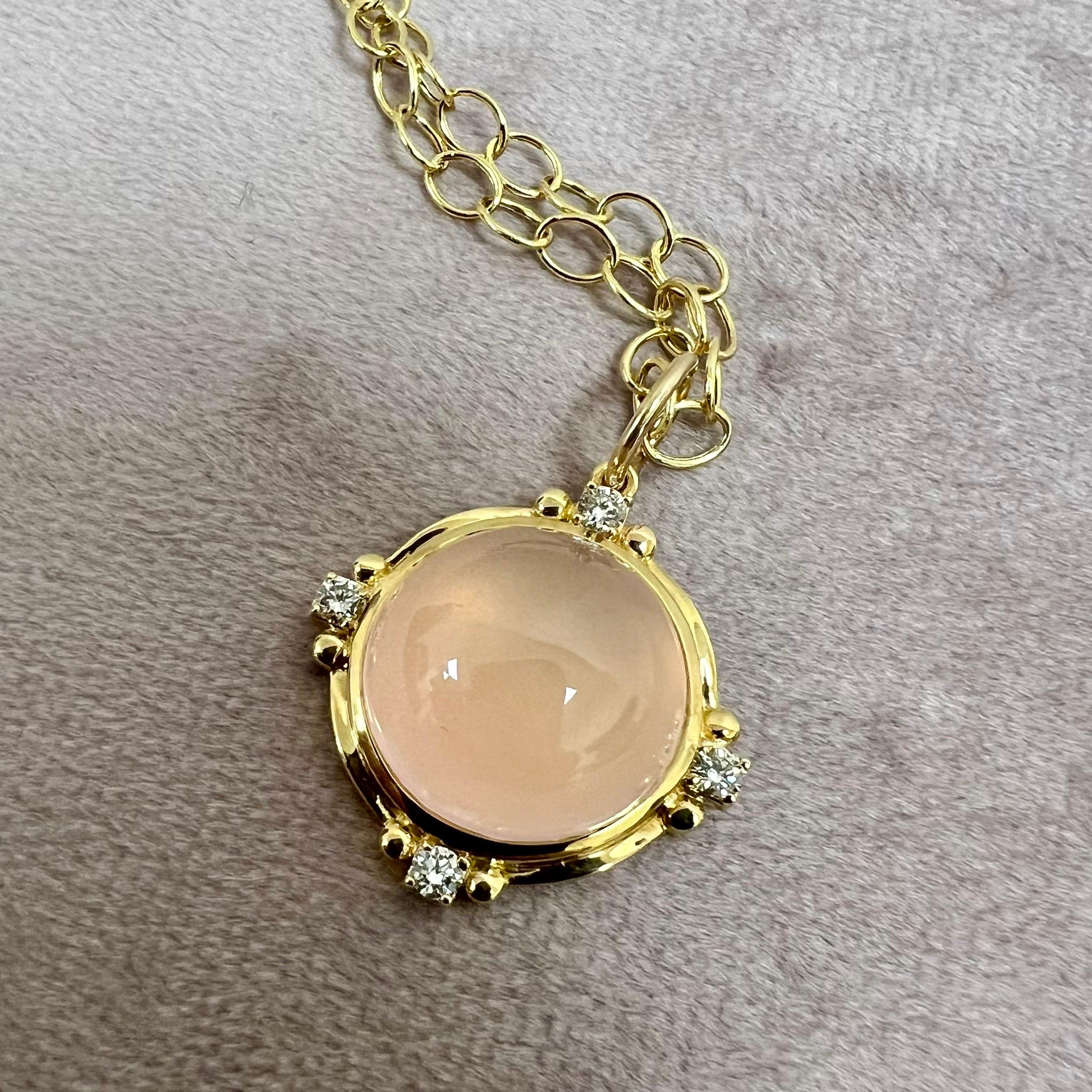 Round Cut Syna Yellow Gold Rose Quartz Pendant with Diamonds For Sale