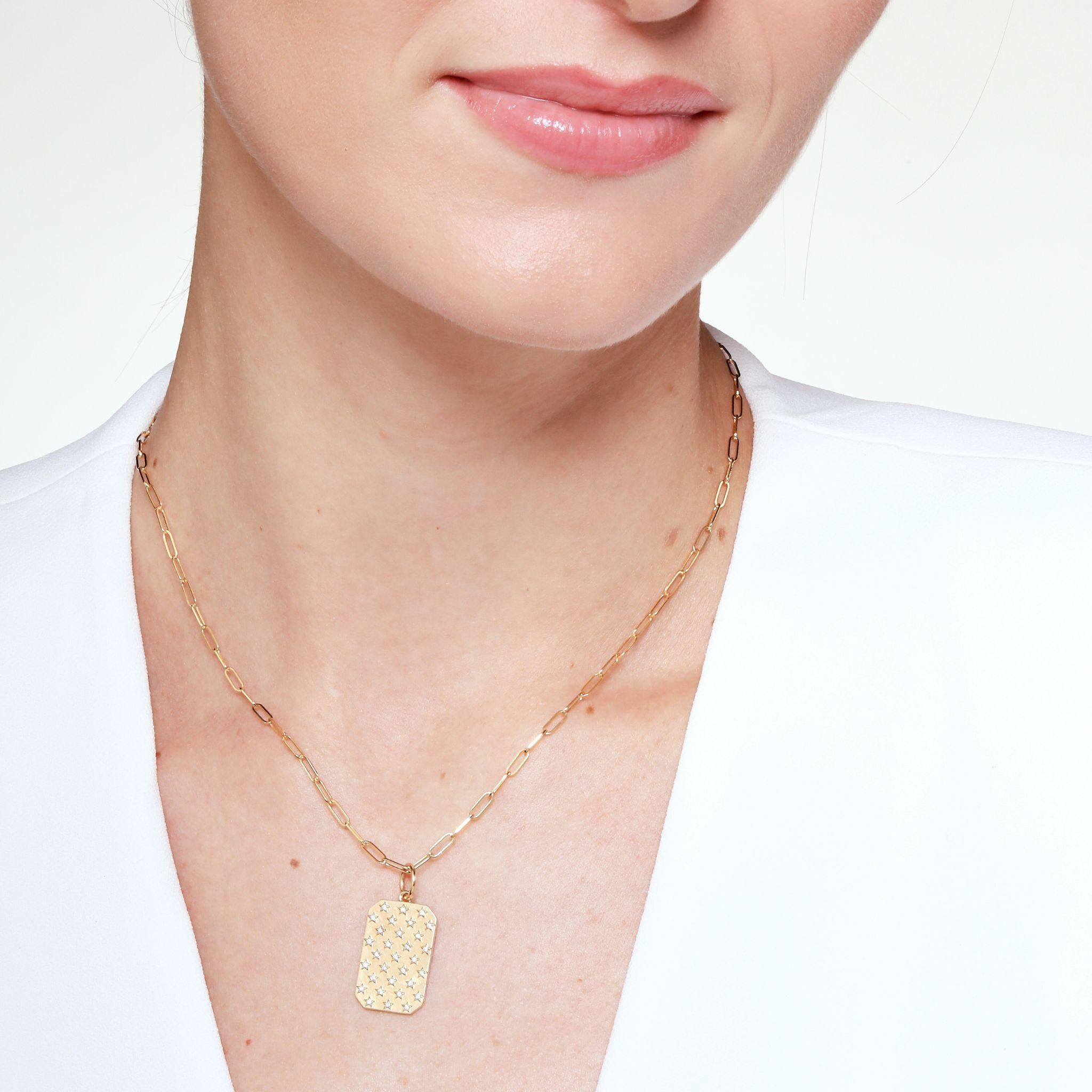 Round Cut Syna Yellow Gold Starry Charm Pendant with Diamonds For Sale
