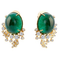 Syna Gelbgold-Ohrringe aus Vine mit Smaragden und Diamanten