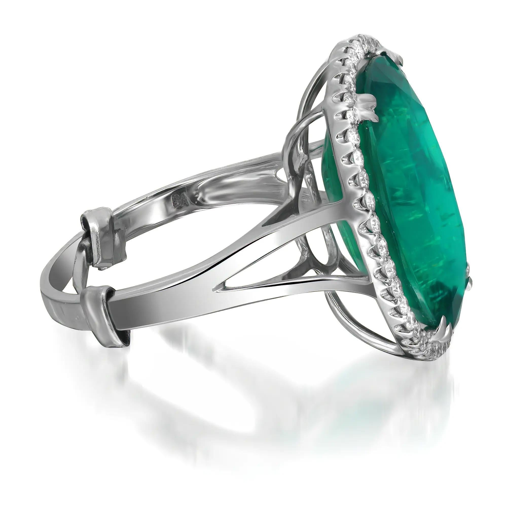 Modern Synthetic Emerald and Diamond Cocktail Ring 18K White Gold Size US 6.5-7 For Sale