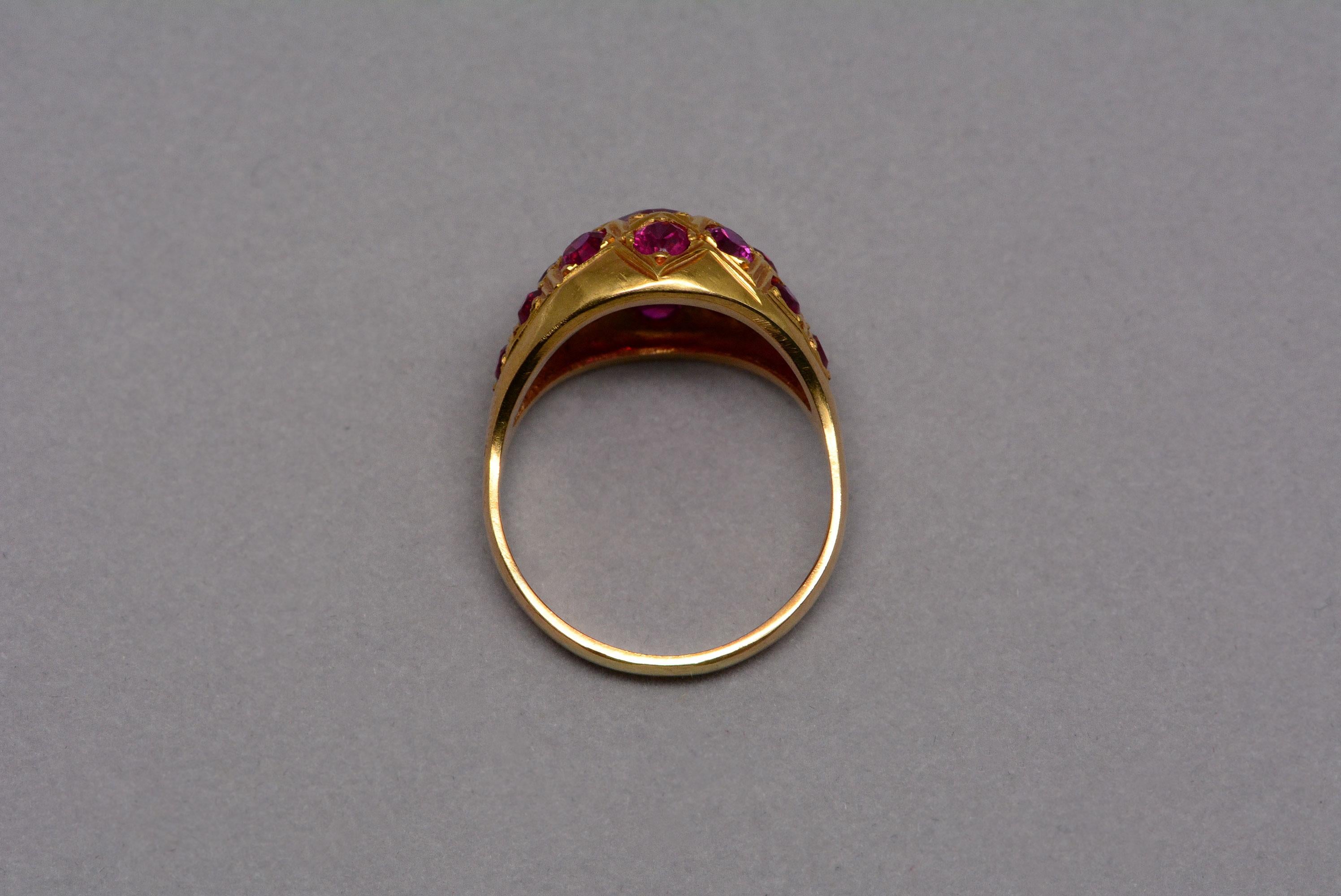 Synthetic Ruby 21 Karat Gold Bombé Ring In Good Condition For Sale In Aurora, Ontario