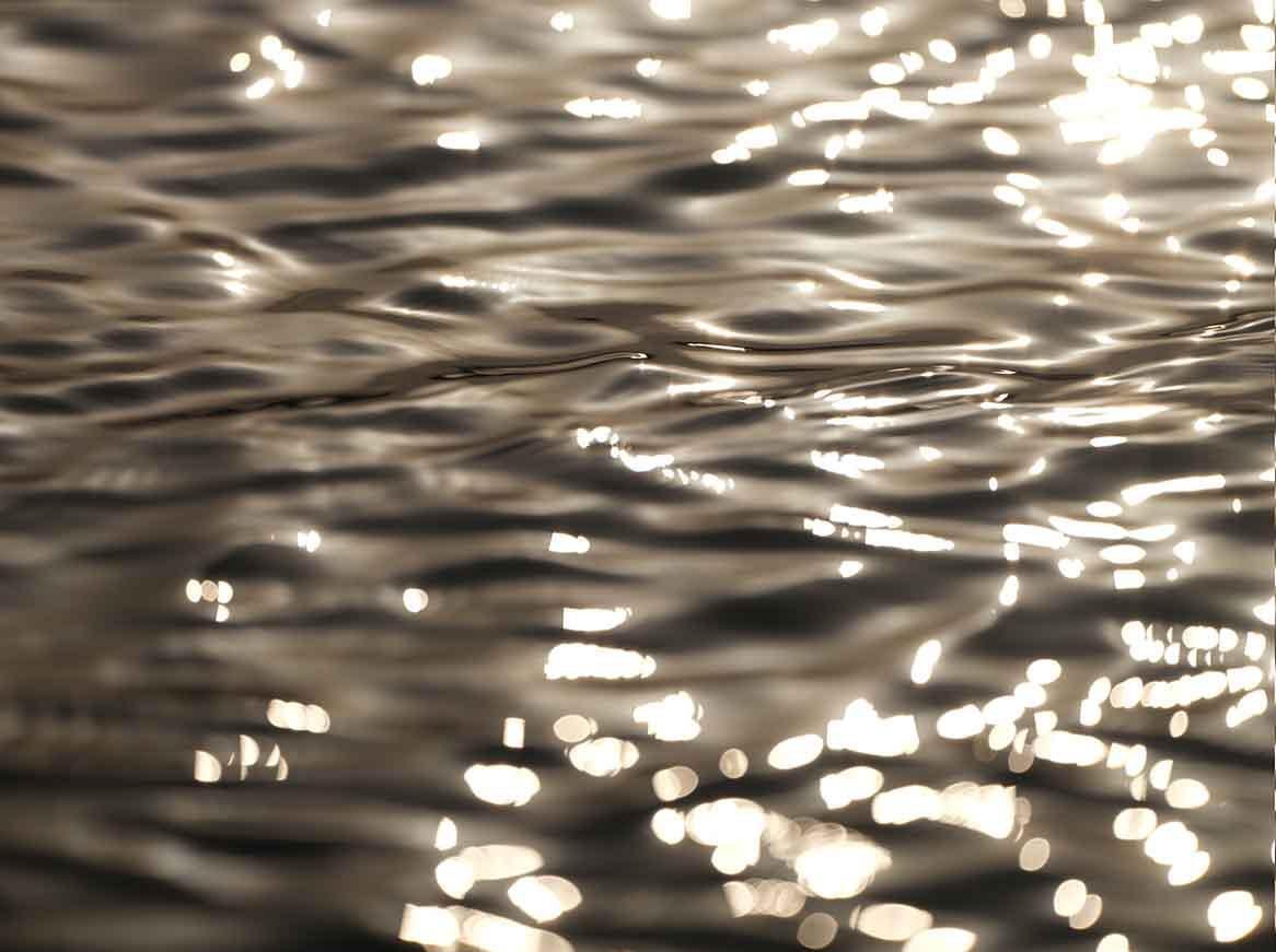 NAMI_Z13-Z14 - Photograph by Syoin Kajii