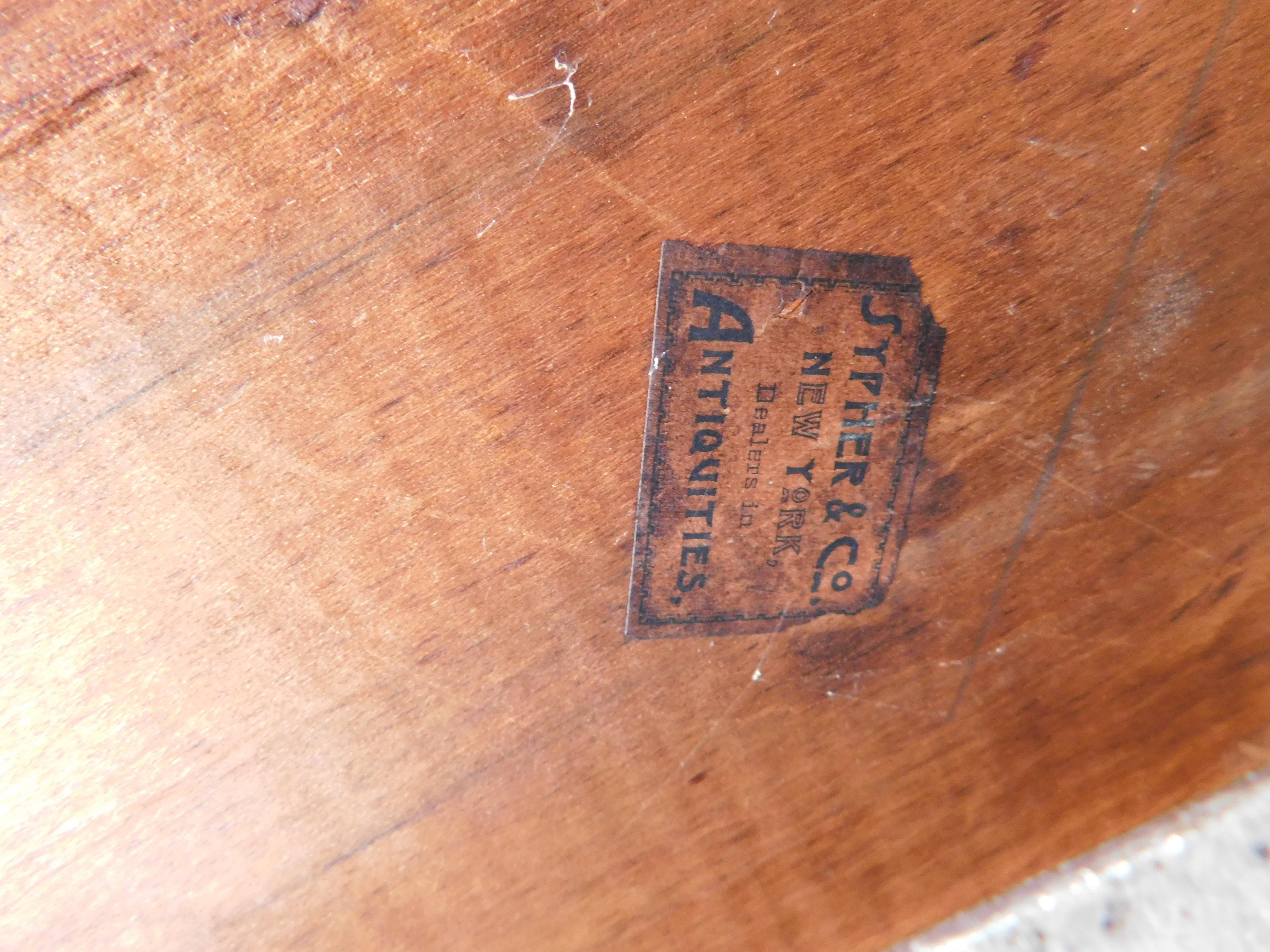 Sypher & Co. Chippendale-Schreibtisch mit schräger Front aus dem 19. Jahrhundert im Angebot 6