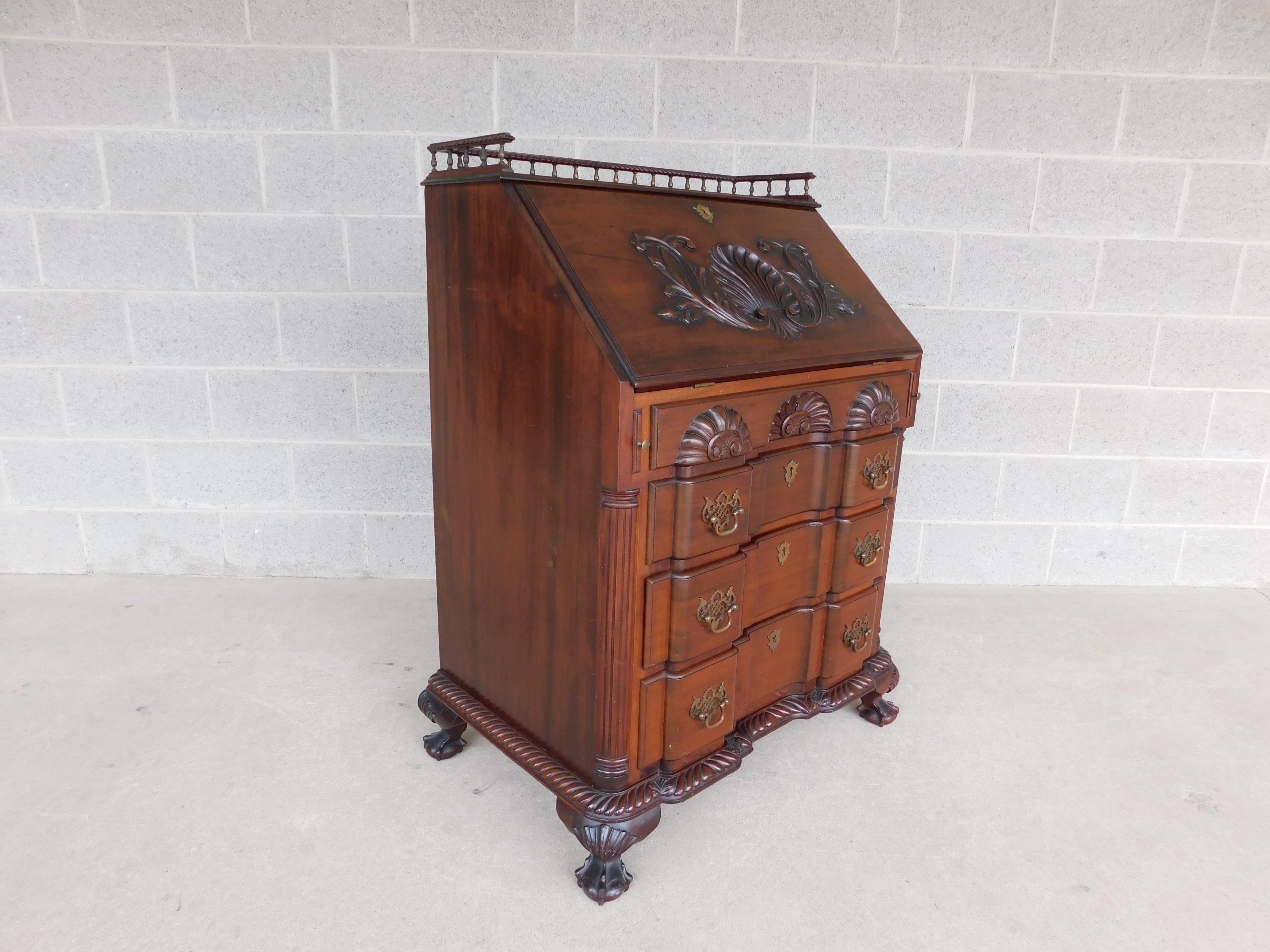Sypher & Co. 19th Century Chippendale Block Front Slant Front Desk For Sale 9