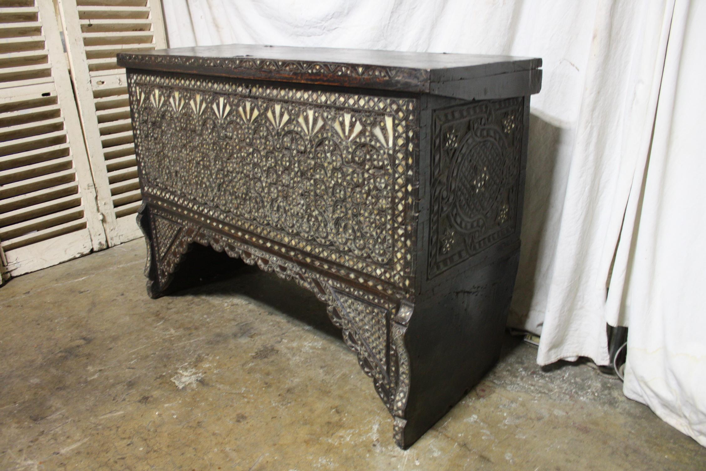 Syrian 18th Century Blanket Chest or Trunk For Sale 3