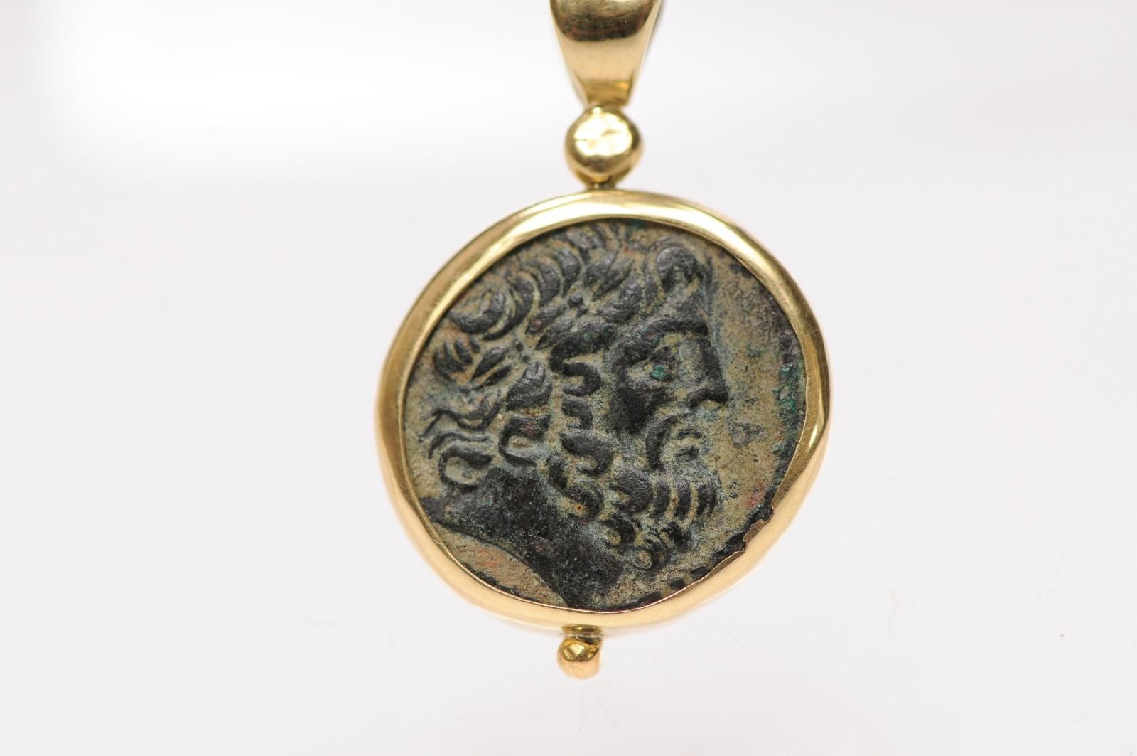 Ciondolo con moneta siriana, Zeus ed Elefante, con finiture in oro 18 carati in vendita 5