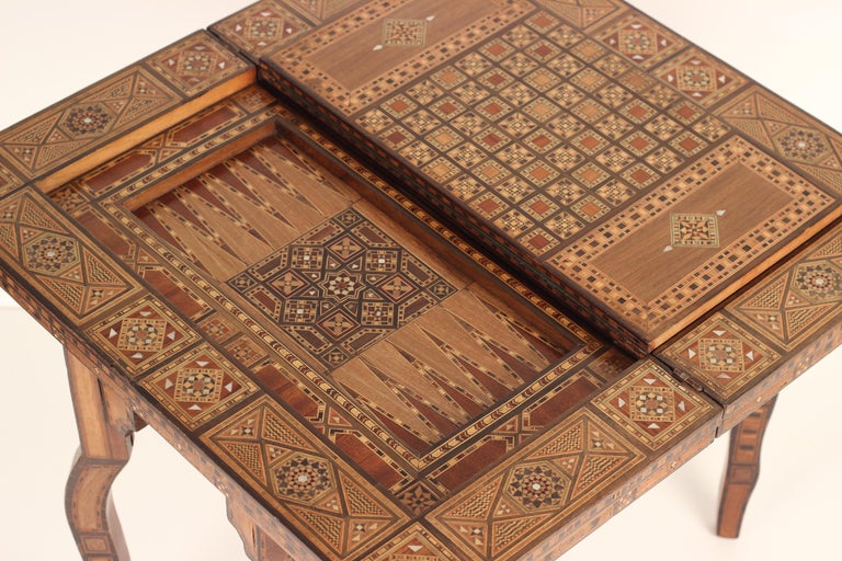 Boho Chic Style Syrian 20th Century Artesian Inlaid Veneer Games Table For Sale 5
