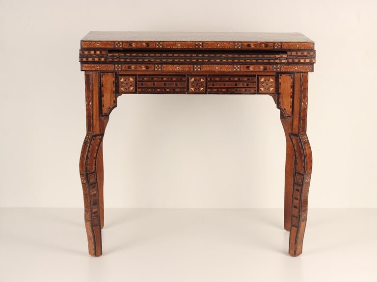 Boho Chic Style Syrian 20th Century Artesian Inlaid Veneer Games Table For Sale 9