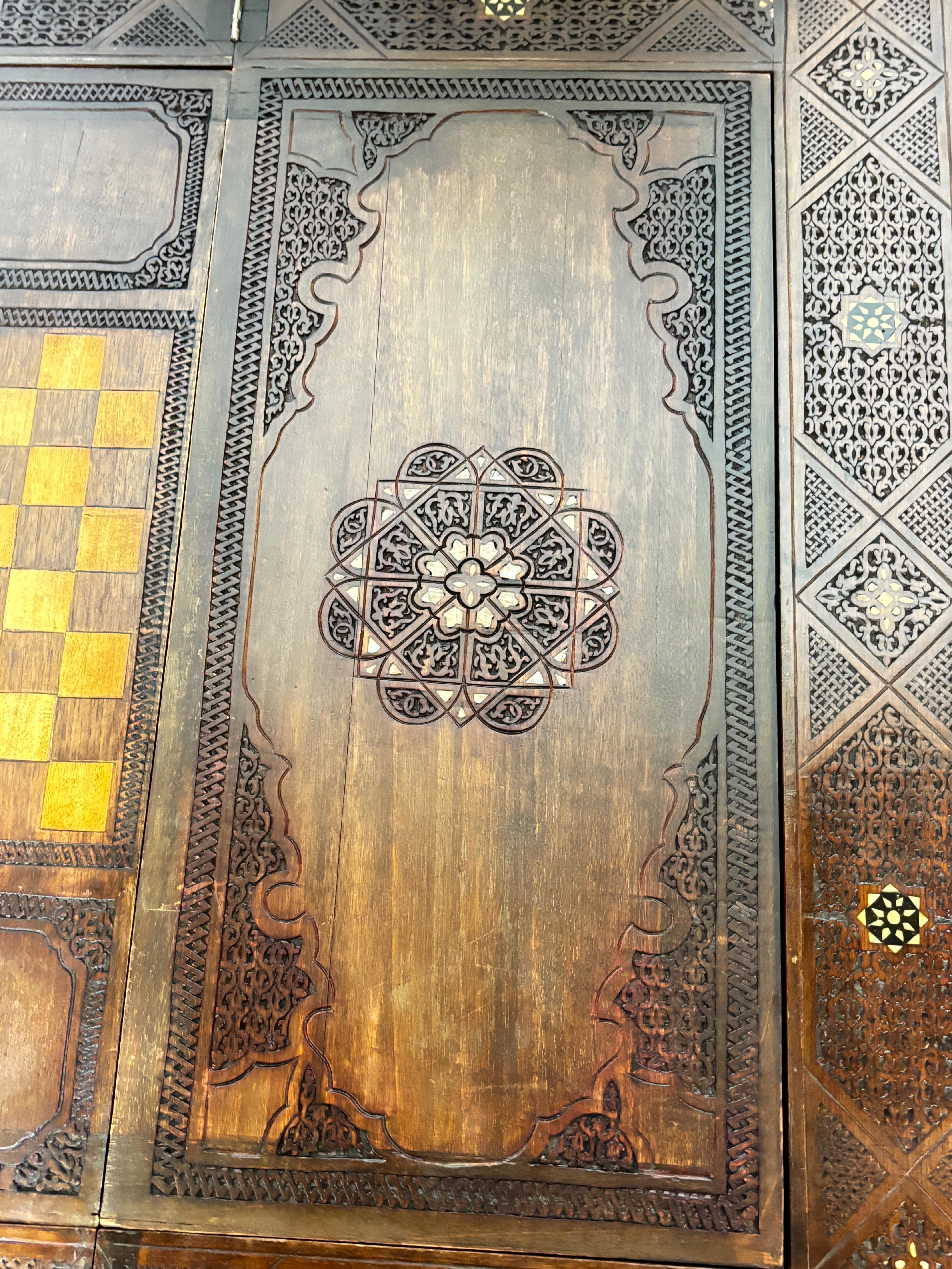 Syrian Game Table Carved Walnut with Inlay, Early 20th Century For Sale 5
