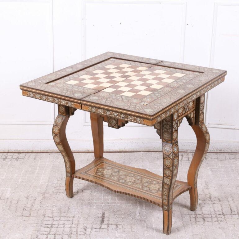 Syrian Games Table In Good Condition For Sale In Vancouver, British Columbia