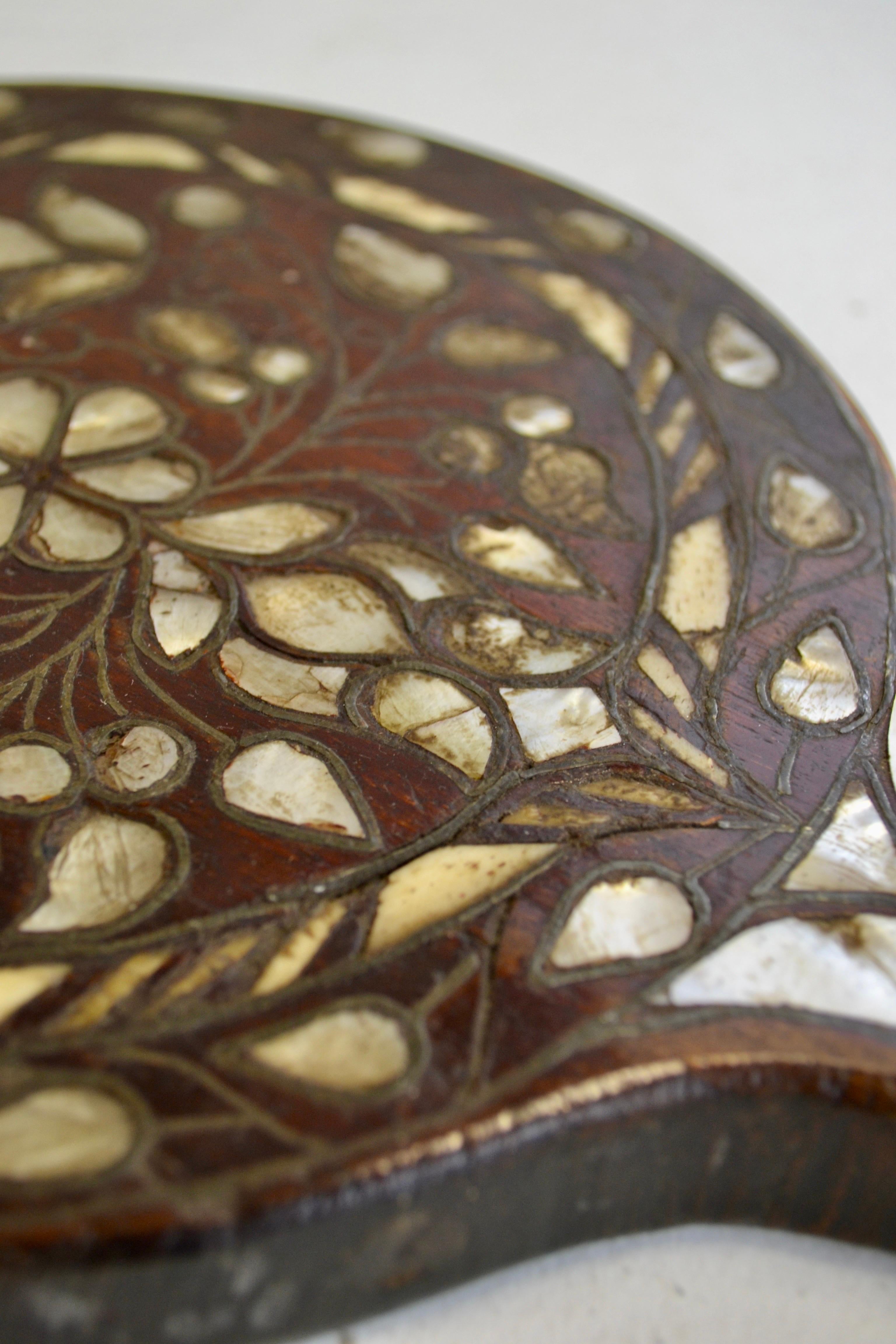 Syrian Hand Mirror with Mother-of-Pearl Inlay – 19th Century For Sale 2