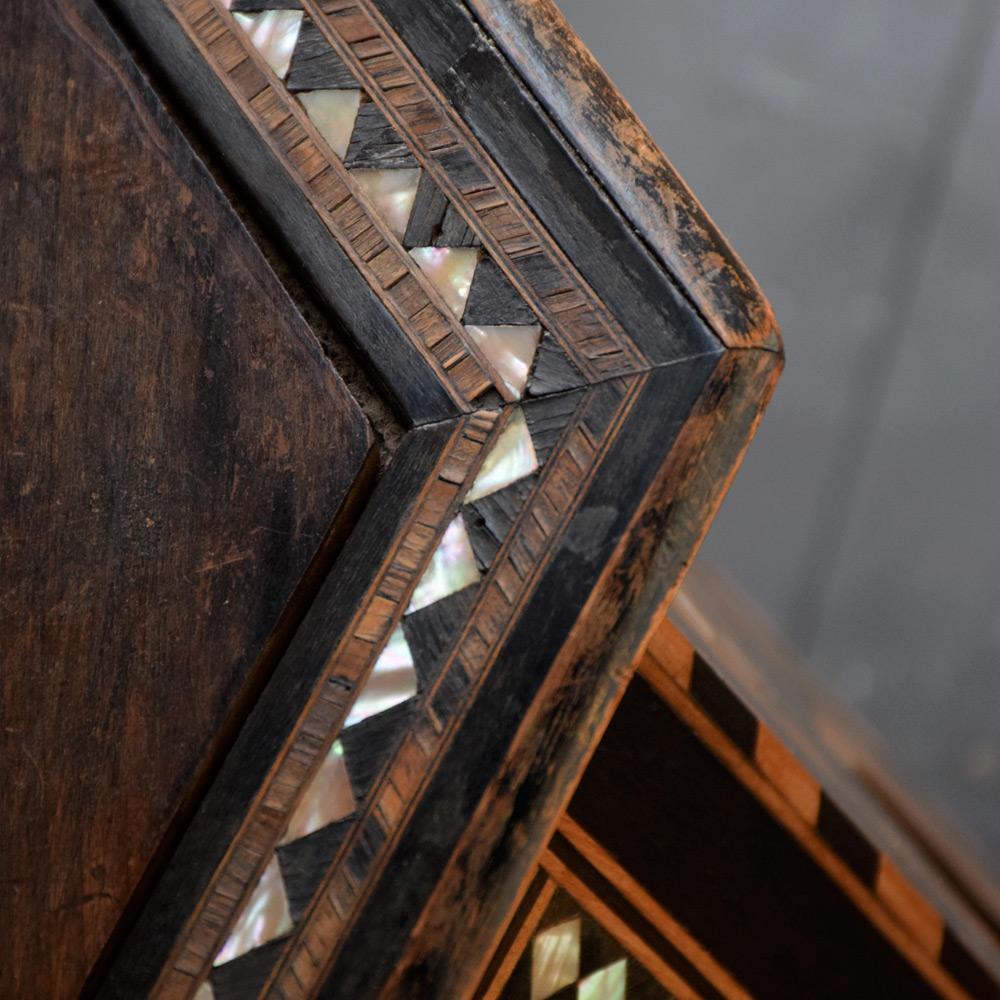 Mid-20th Century Syrian Marquetry Mother of Pearl Table