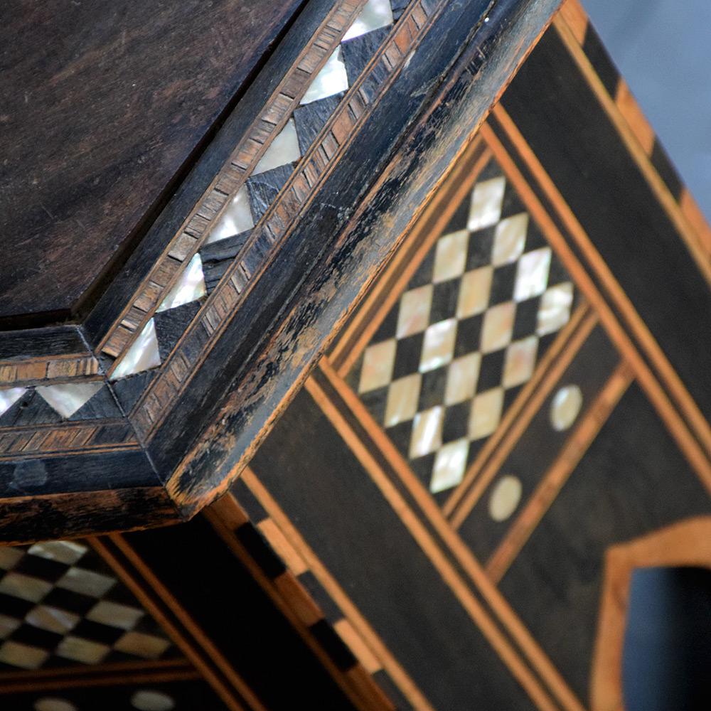 Wood Syrian Marquetry Mother of Pearl Table
