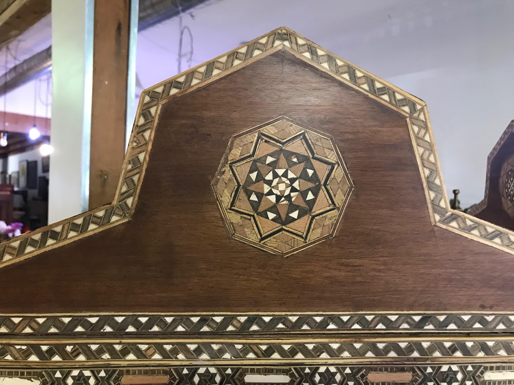 20th Century Syrian Moorish Inlaid Stick and Ball Three Panel Heavy Ornate Wood Screen