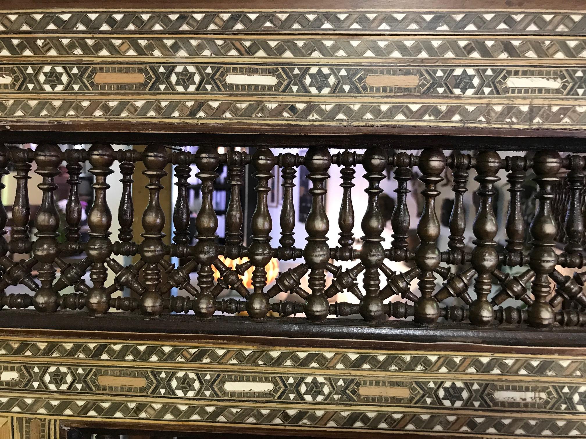 Syrian Moorish Inlaid Stick and Ball Three Panel Heavy Ornate Wood Screen 1