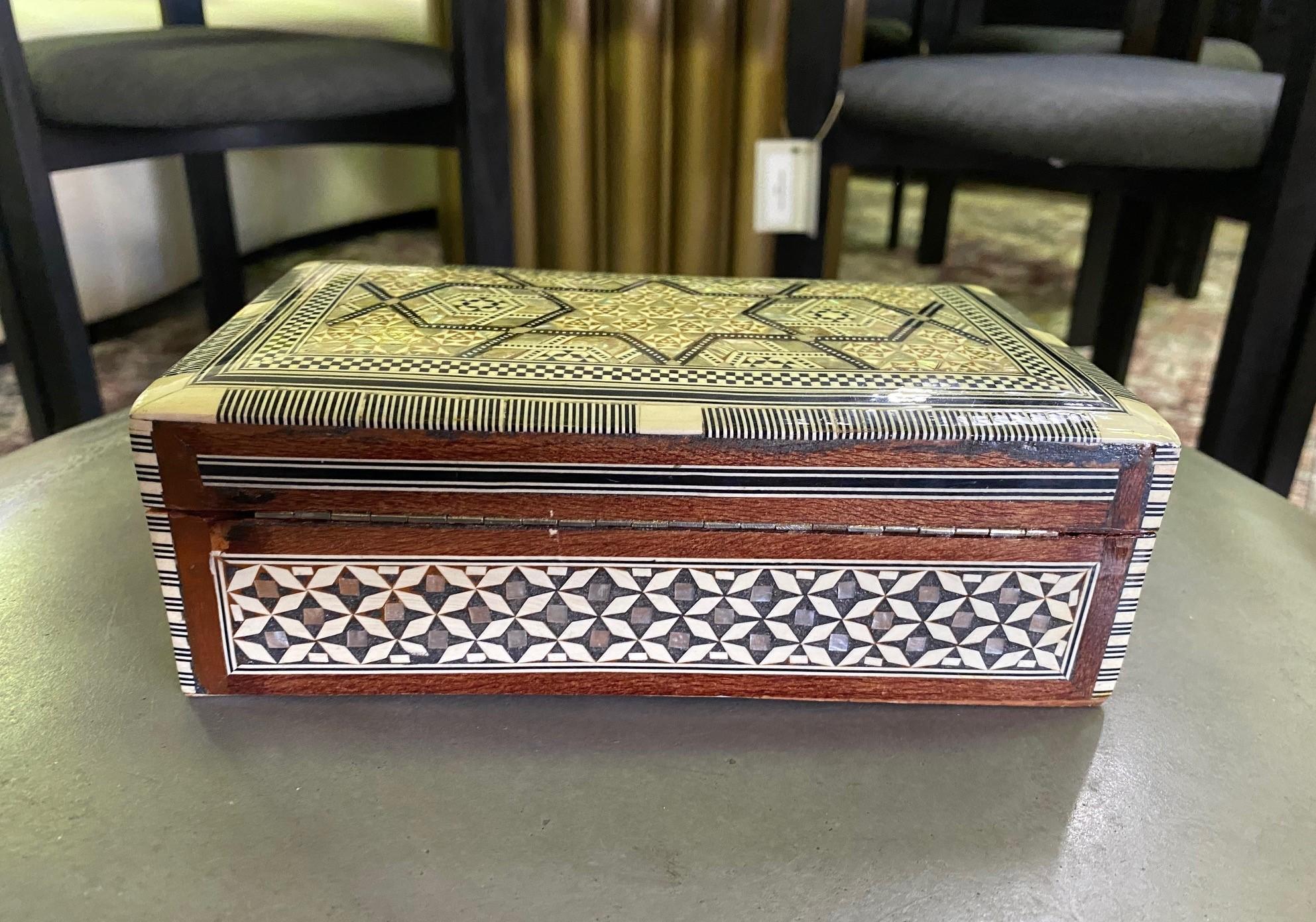 Syrian Moorish Middle Eastern Mother of Pearl Inlaid Mosaic Jewelry Box 5