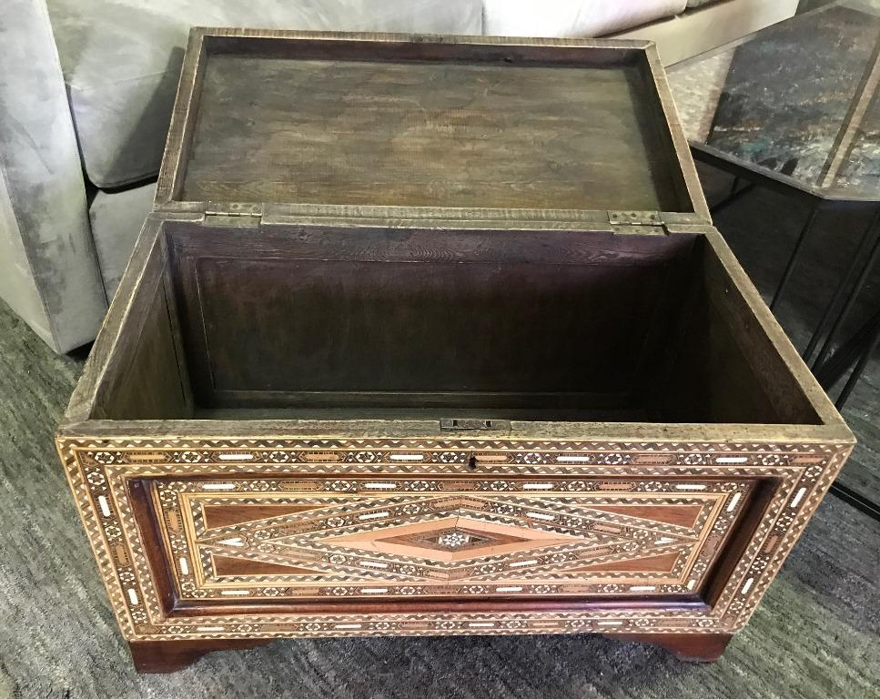 Syrian Moorish Mother of Pearl Inlaid Mosaic Trunk Large Wood Box 3