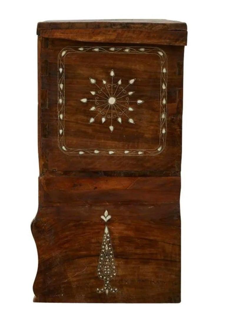 Syrian Mother of Pearl Inlaid Wedding Chest In Good Condition For Sale In Dallas, TX