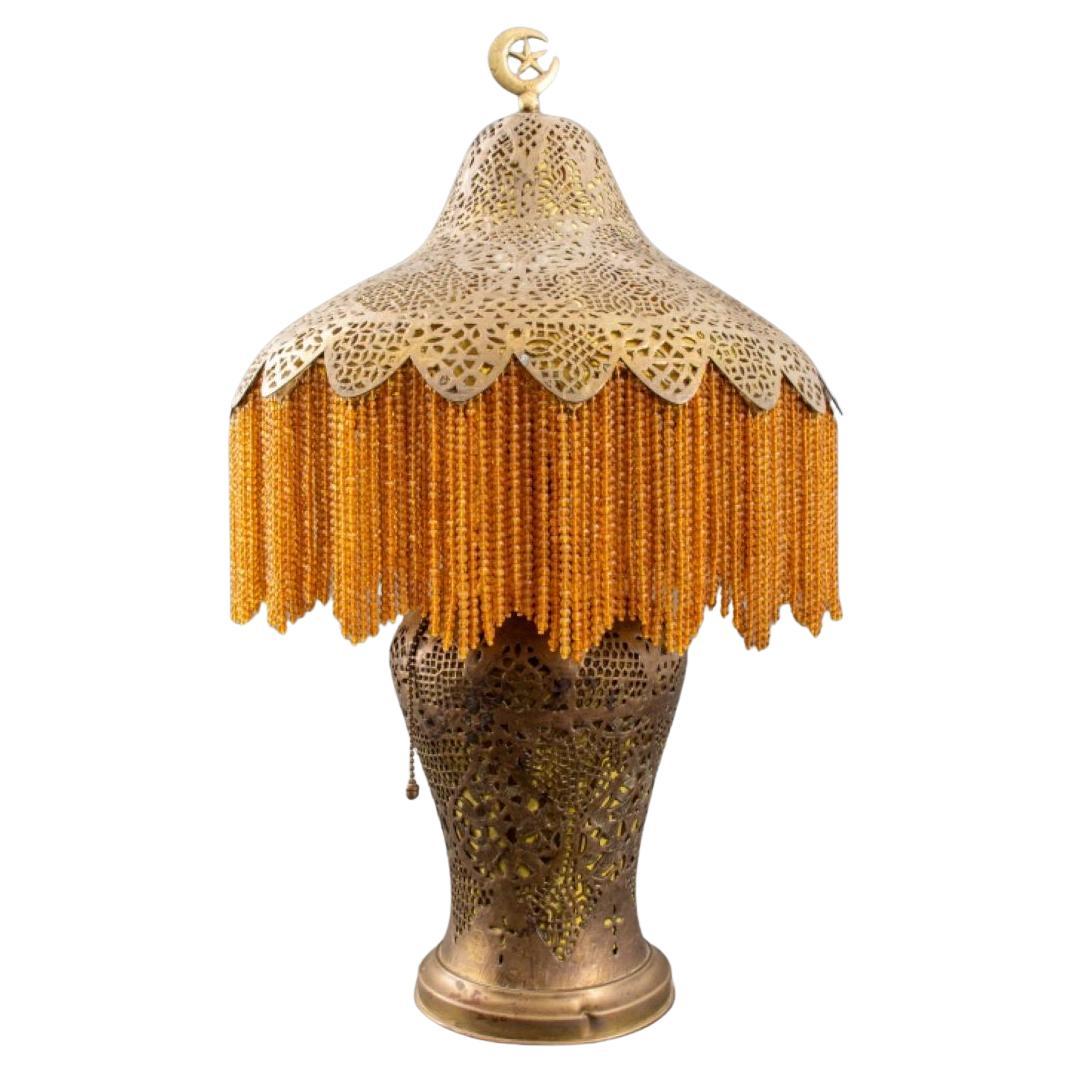 Lámpara de mesa siria de latón perforado, ca. 1920