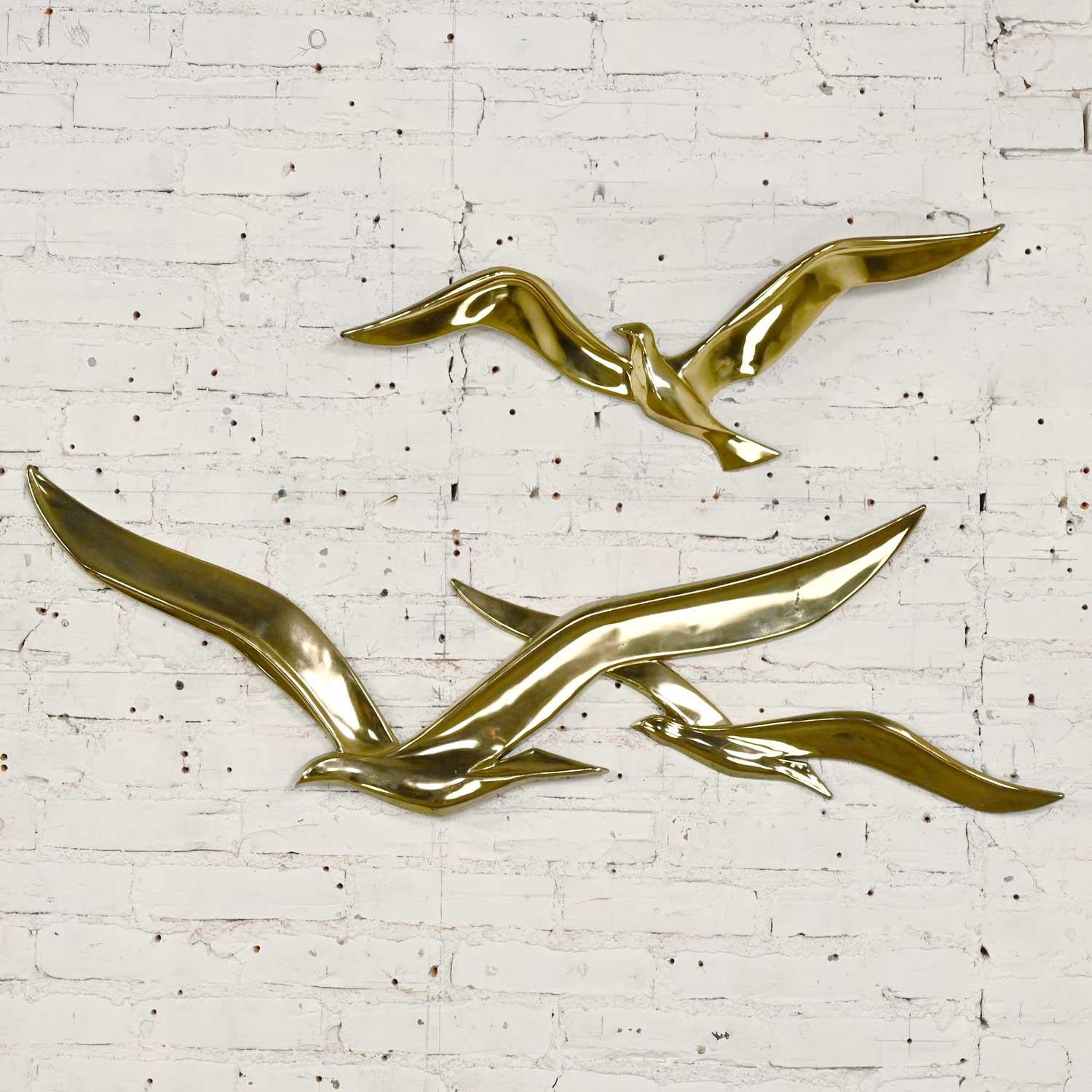 Syroco MCM Gilded Plastic Seagulls in Flight 3 Birds 2-Piece Wall Sculpture 1